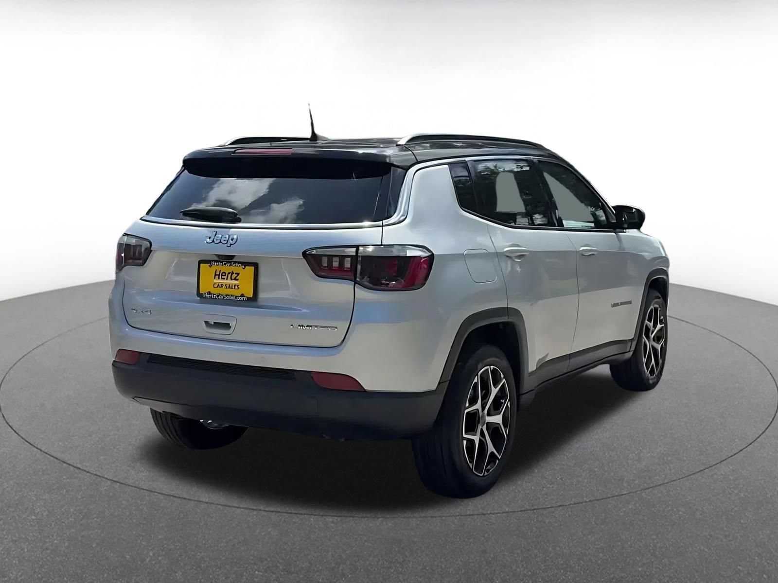 Thumbnail: 2025 Jeep Compass - 14