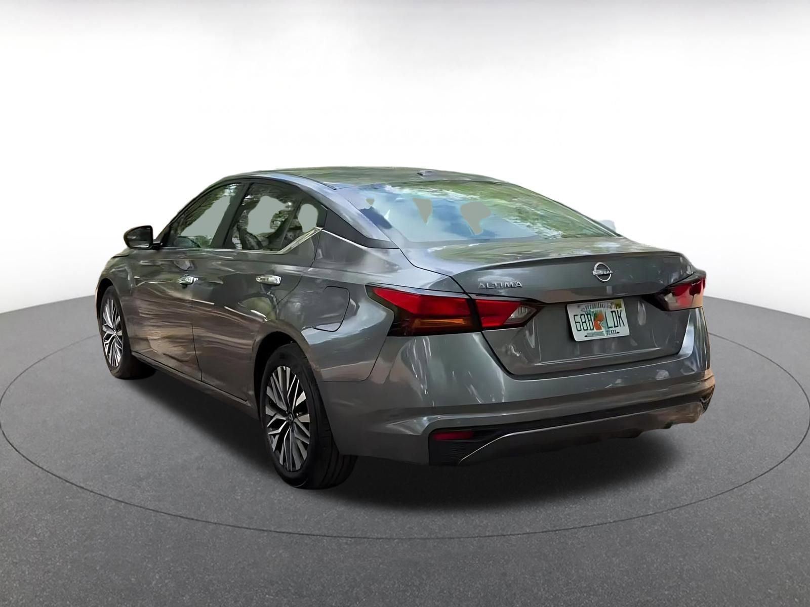 Thumbnail: 2025 Nissan Altima - 12