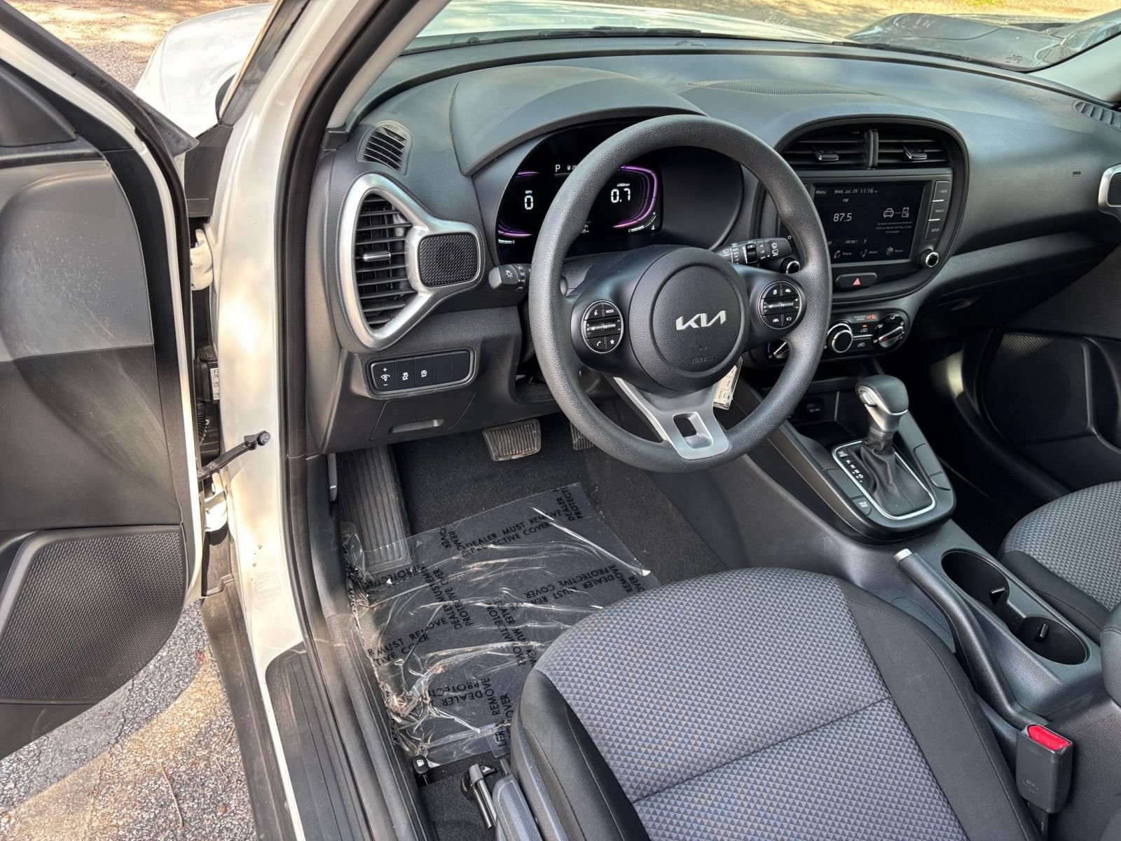 Thumbnail: 2025 Kia Soul - 31