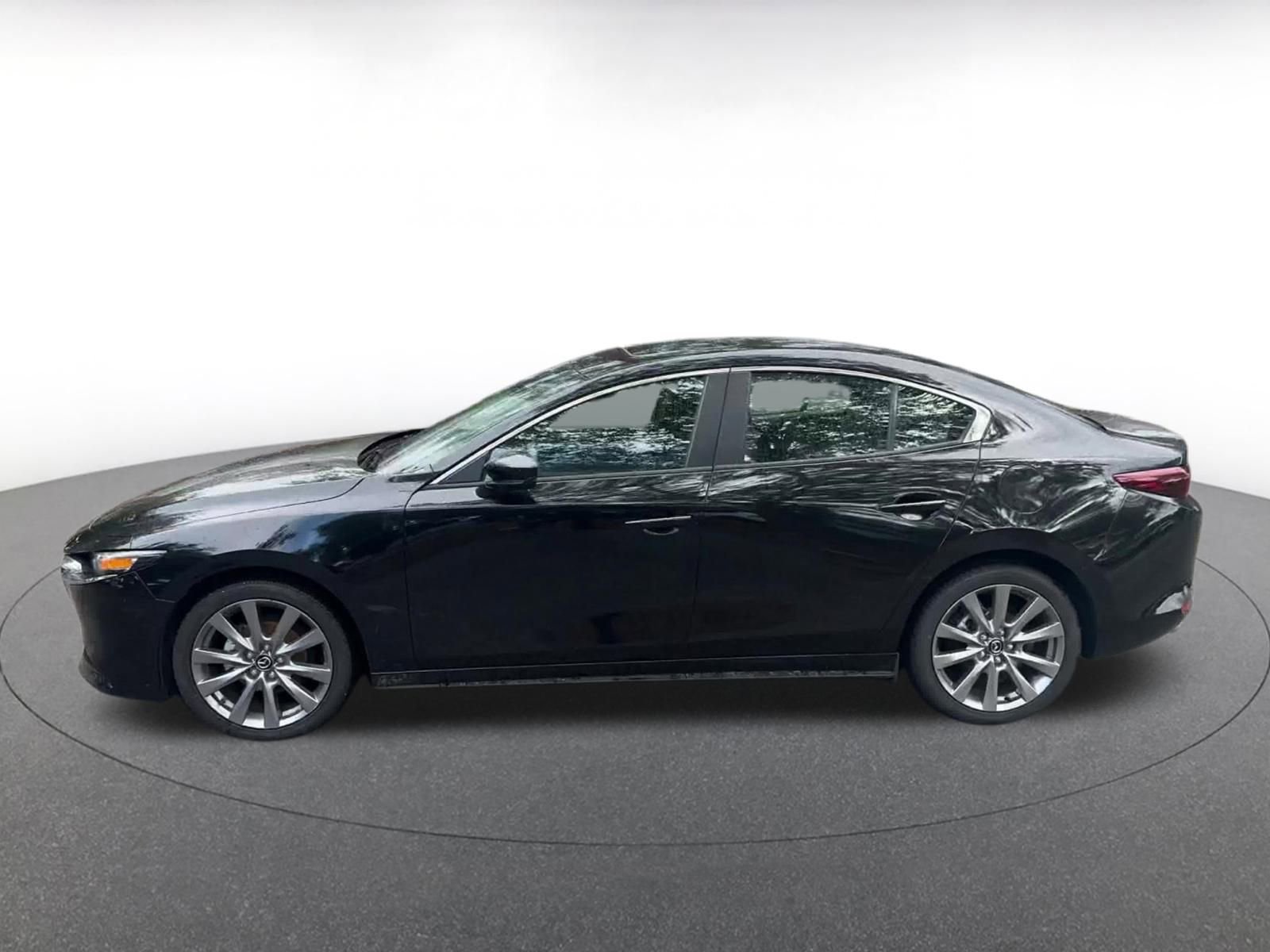 Thumbnail: 2025 Mazda Mazda3 - 9