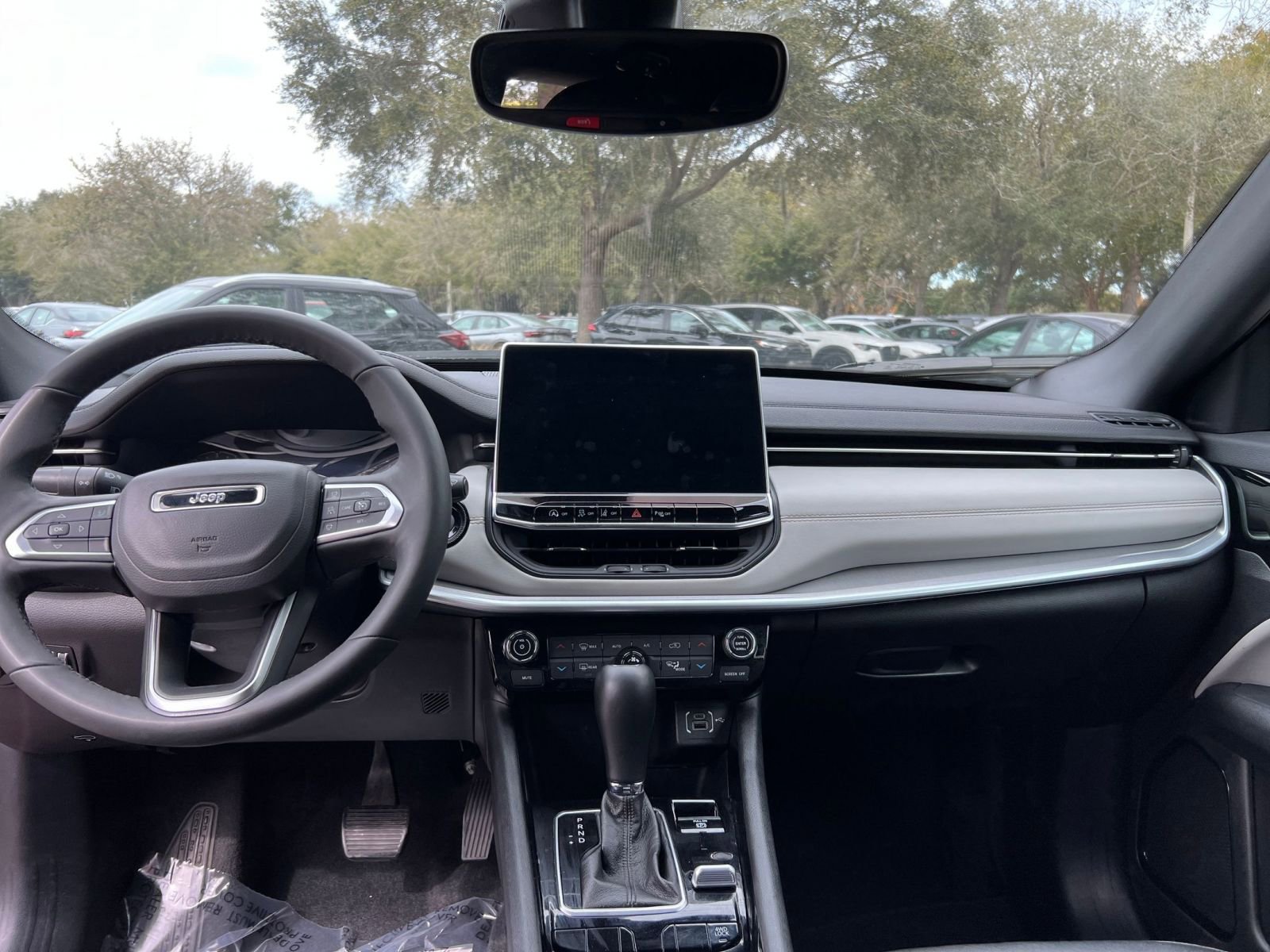 Thumbnail: 2025 Jeep Compass - 30