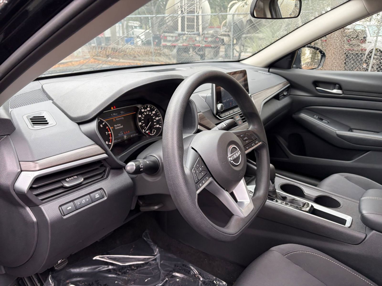 Thumbnail: 2025 Nissan Altima - 30