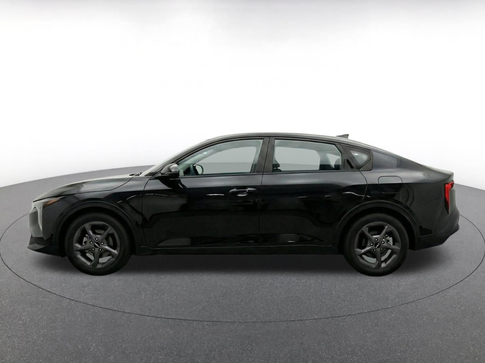 Thumbnail: 2025 Kia K4 - 4
