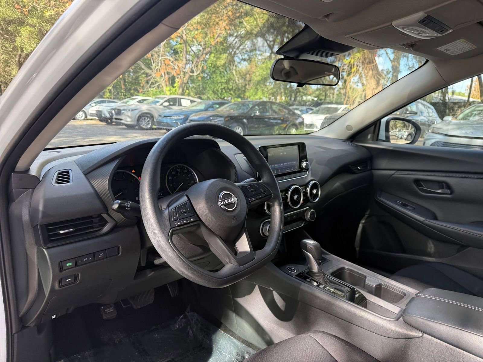 Thumbnail: 2025 Nissan Sentra - 31