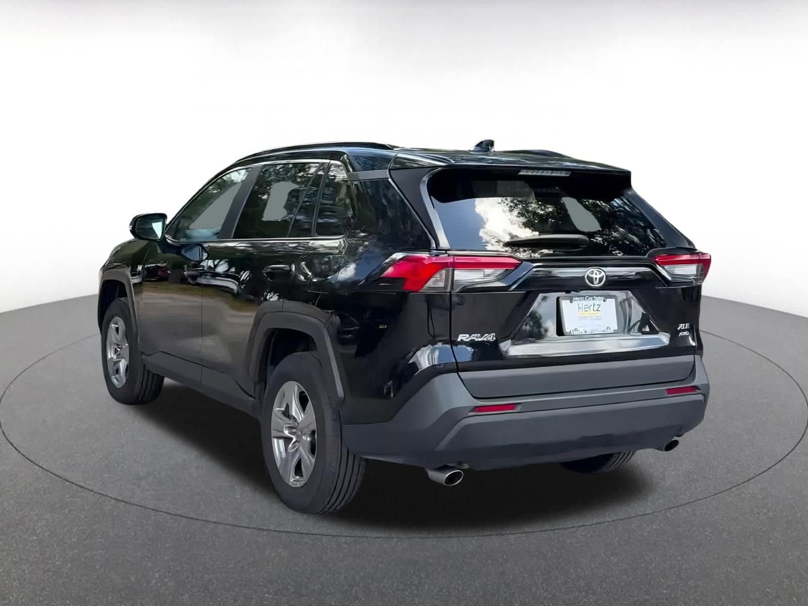 Thumbnail: 2024 Toyota RAV4 - 11