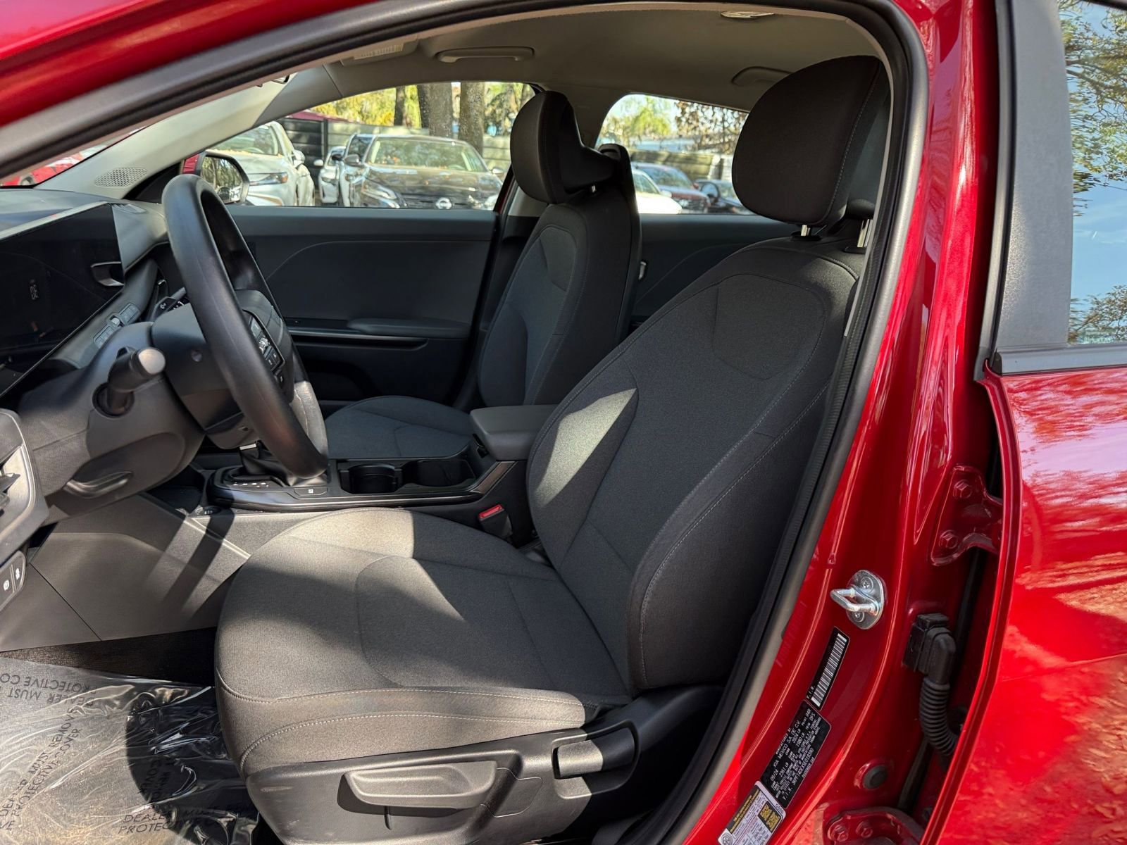 Thumbnail: 2025 Kia K4 - 32