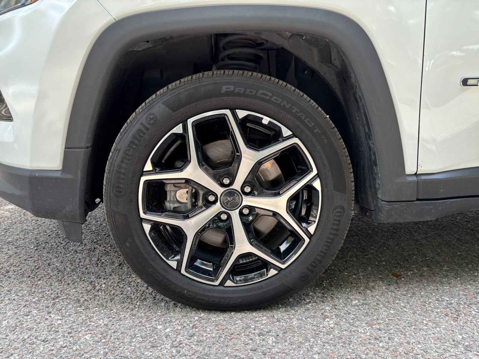 Thumbnail: 2025 Jeep Compass - 29