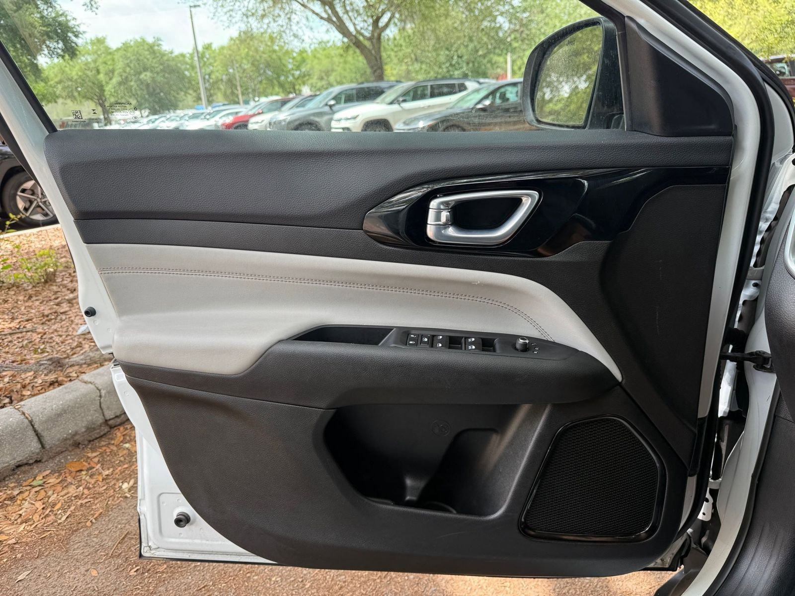 Thumbnail: 2025 Jeep Compass - 20