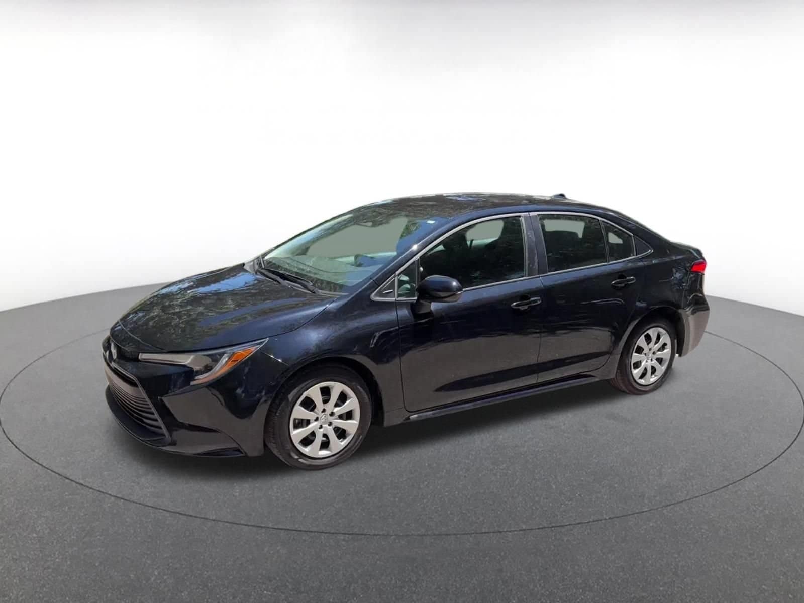Thumbnail: 2025 Toyota Corolla - 8