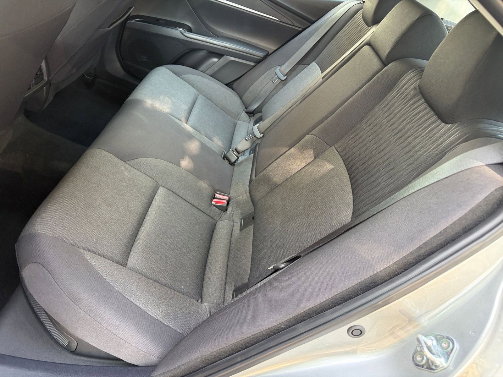 Thumbnail: 2025 Toyota Camry - 31