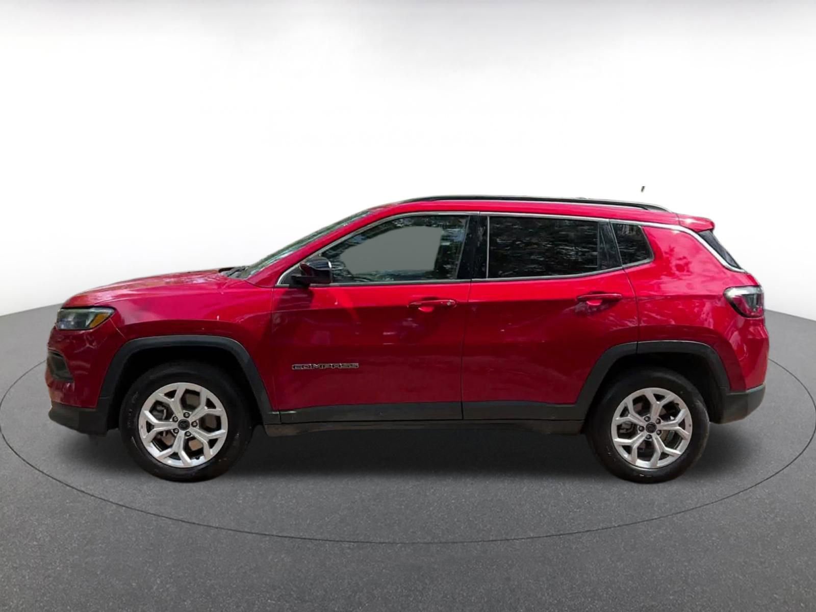 Thumbnail: 2025 Jeep Compass - 9