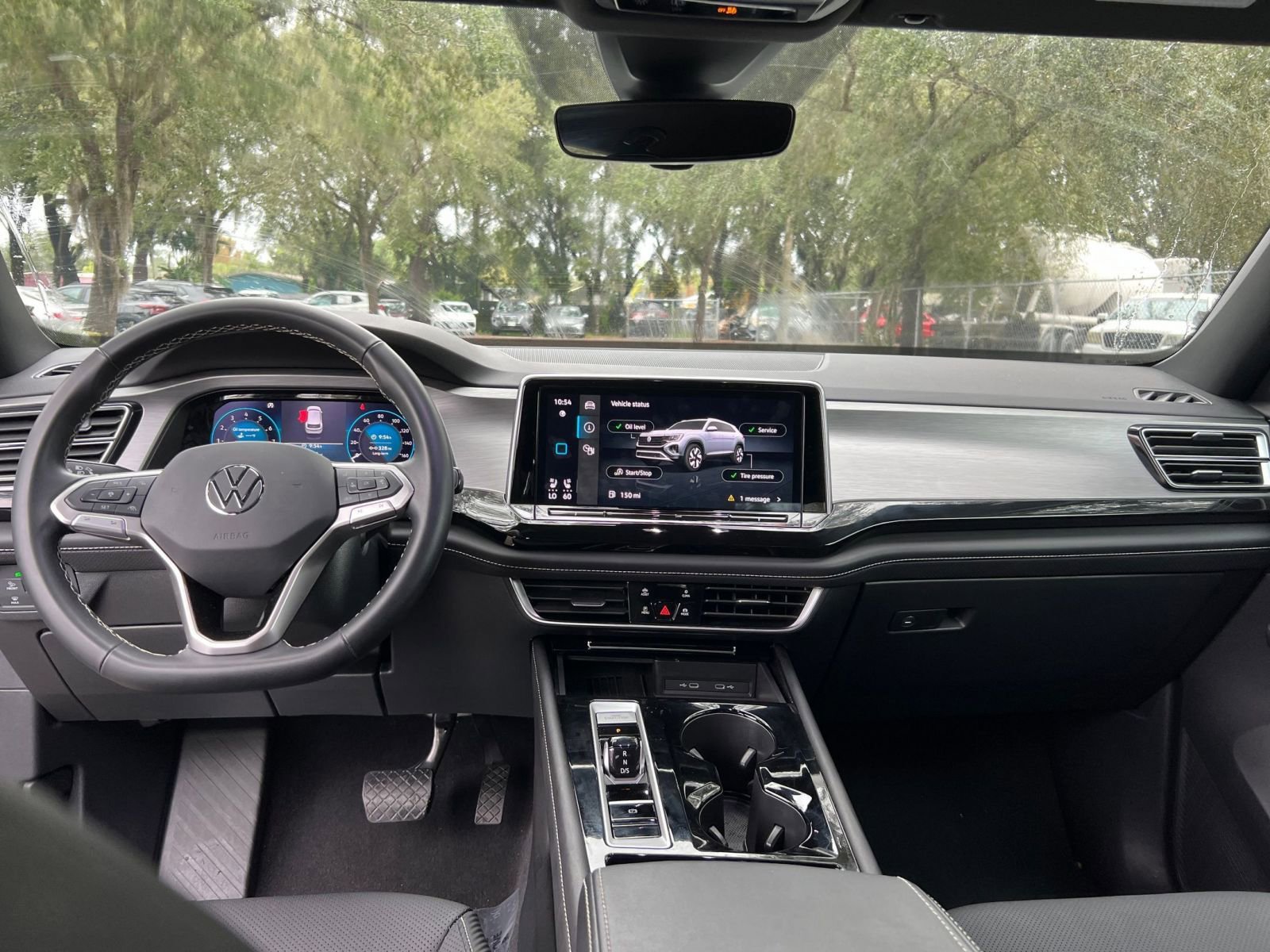 Thumbnail: 2025 Volkswagen Atlas - 29