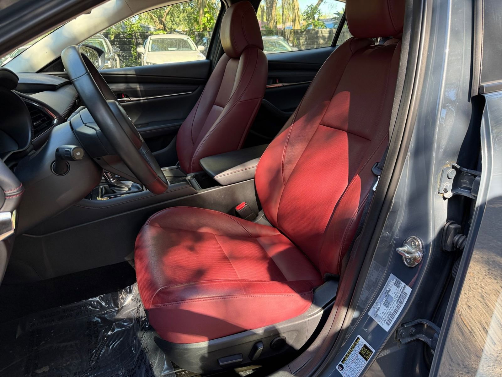 Thumbnail: 2025 Mazda Mazda3 - 31