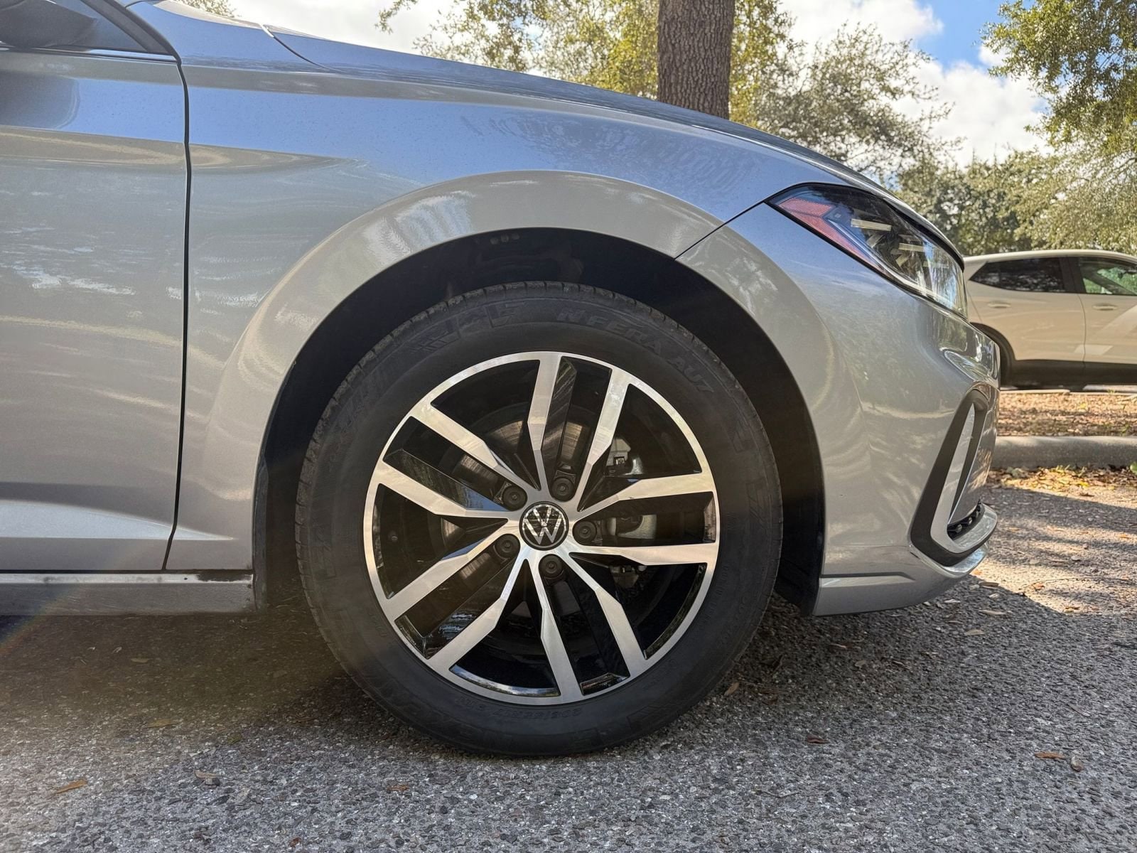 Thumbnail: 2025 Volkswagen Jetta - 23