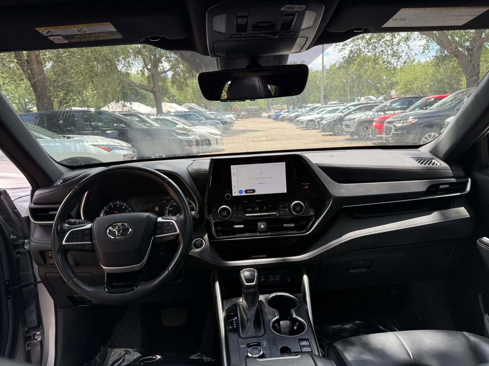 Thumbnail: 2024 Toyota Highlander - 33