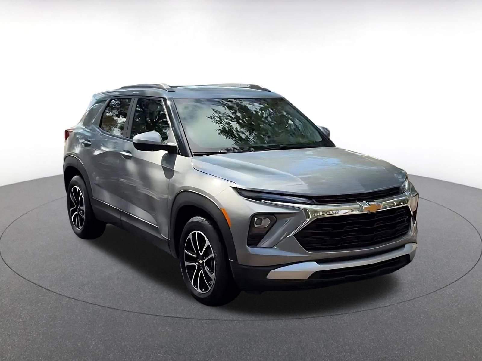 Thumbnail: 2025 Chevrolet TrailBlazer - 3