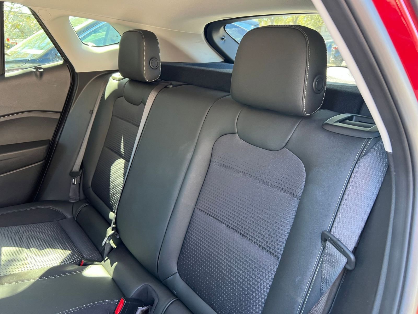 Thumbnail: 2025 Chevrolet Trax - 33