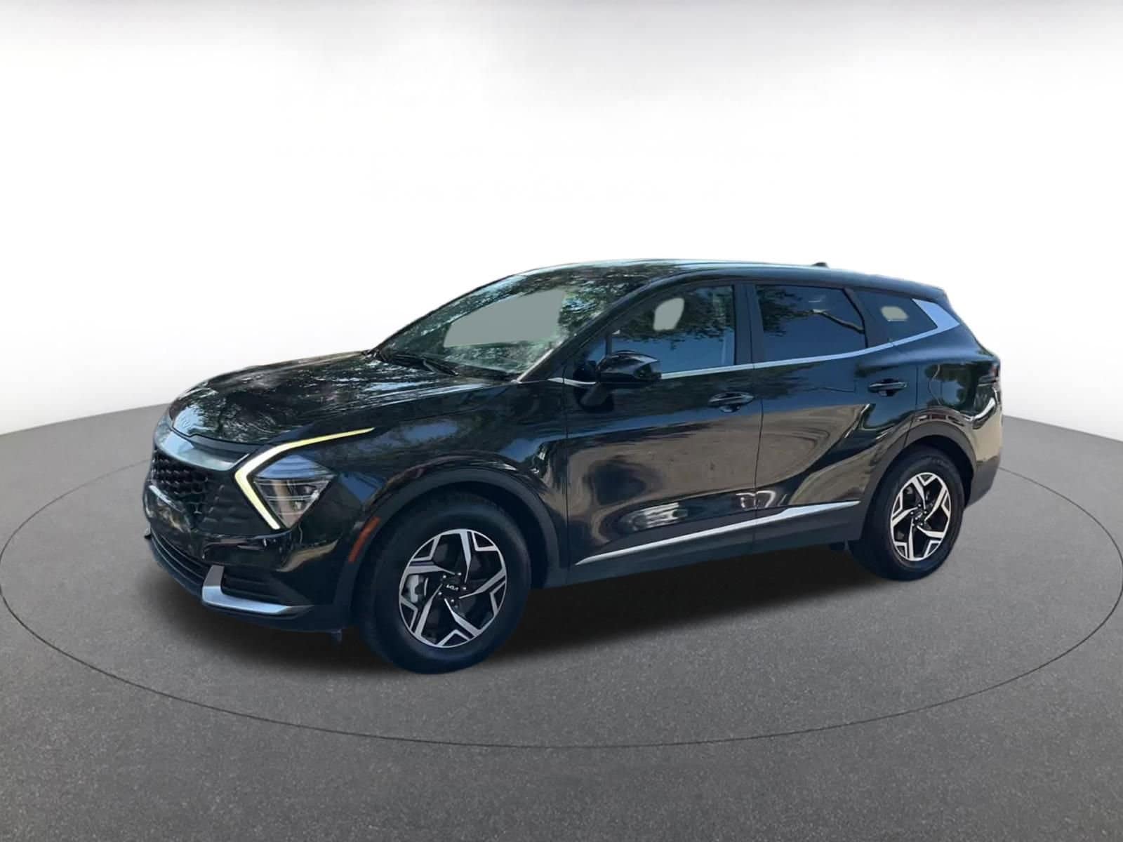 Thumbnail: 2024 Kia Sportage - 8