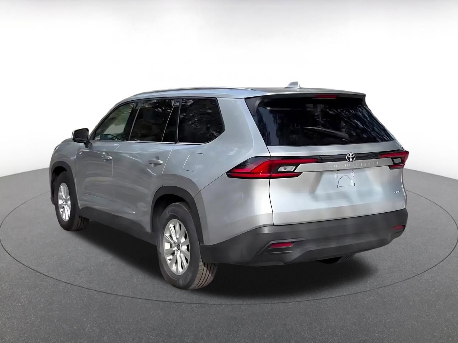 Thumbnail: 2025 Toyota Grand Highlander - 11