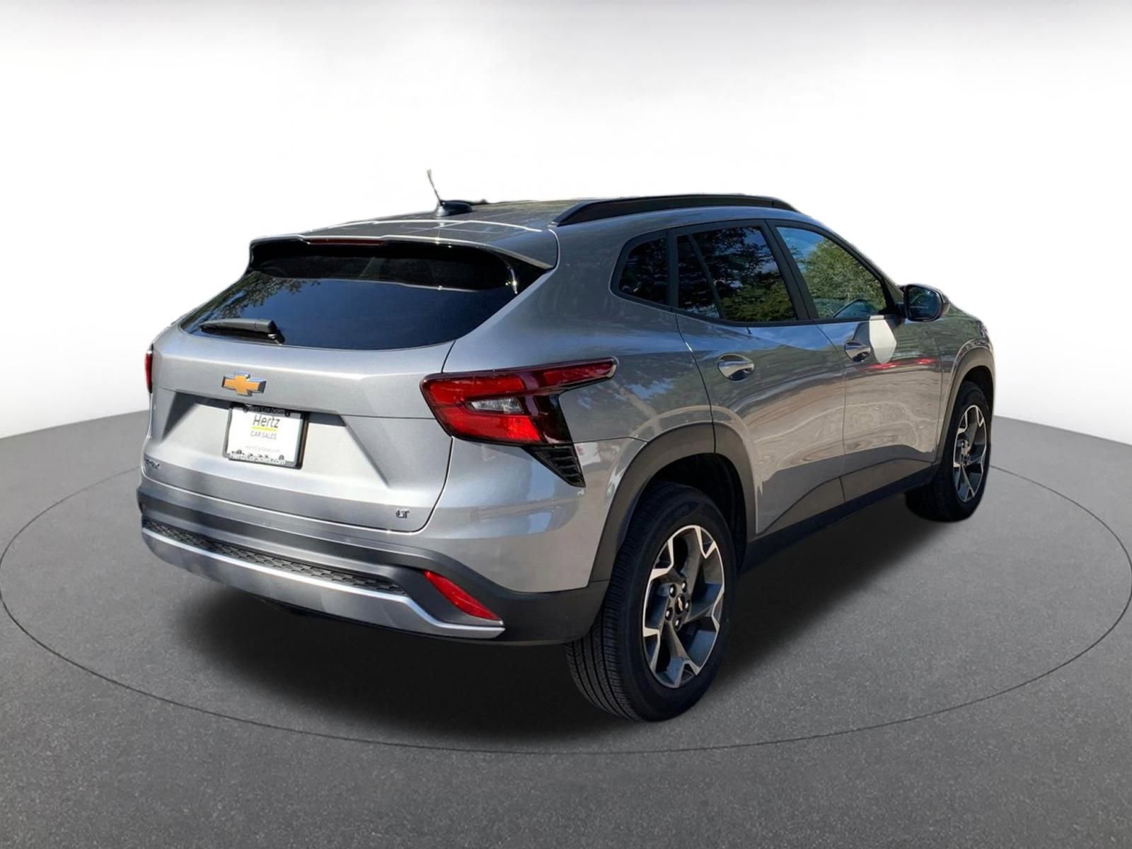 Thumbnail: 2025 Chevrolet Trax - 7