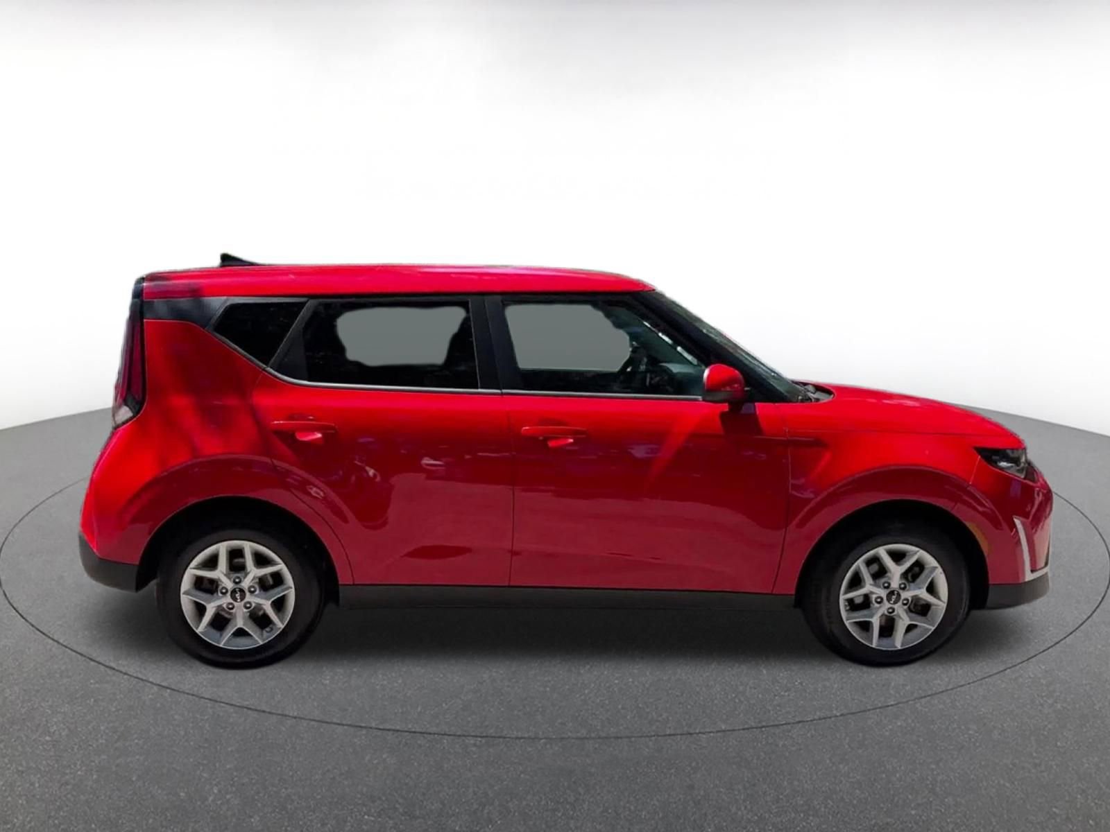 Thumbnail: 2025 Kia Soul - 16
