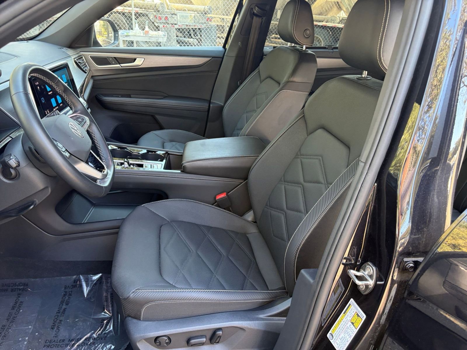 Thumbnail: 2025 Volkswagen Atlas - 22