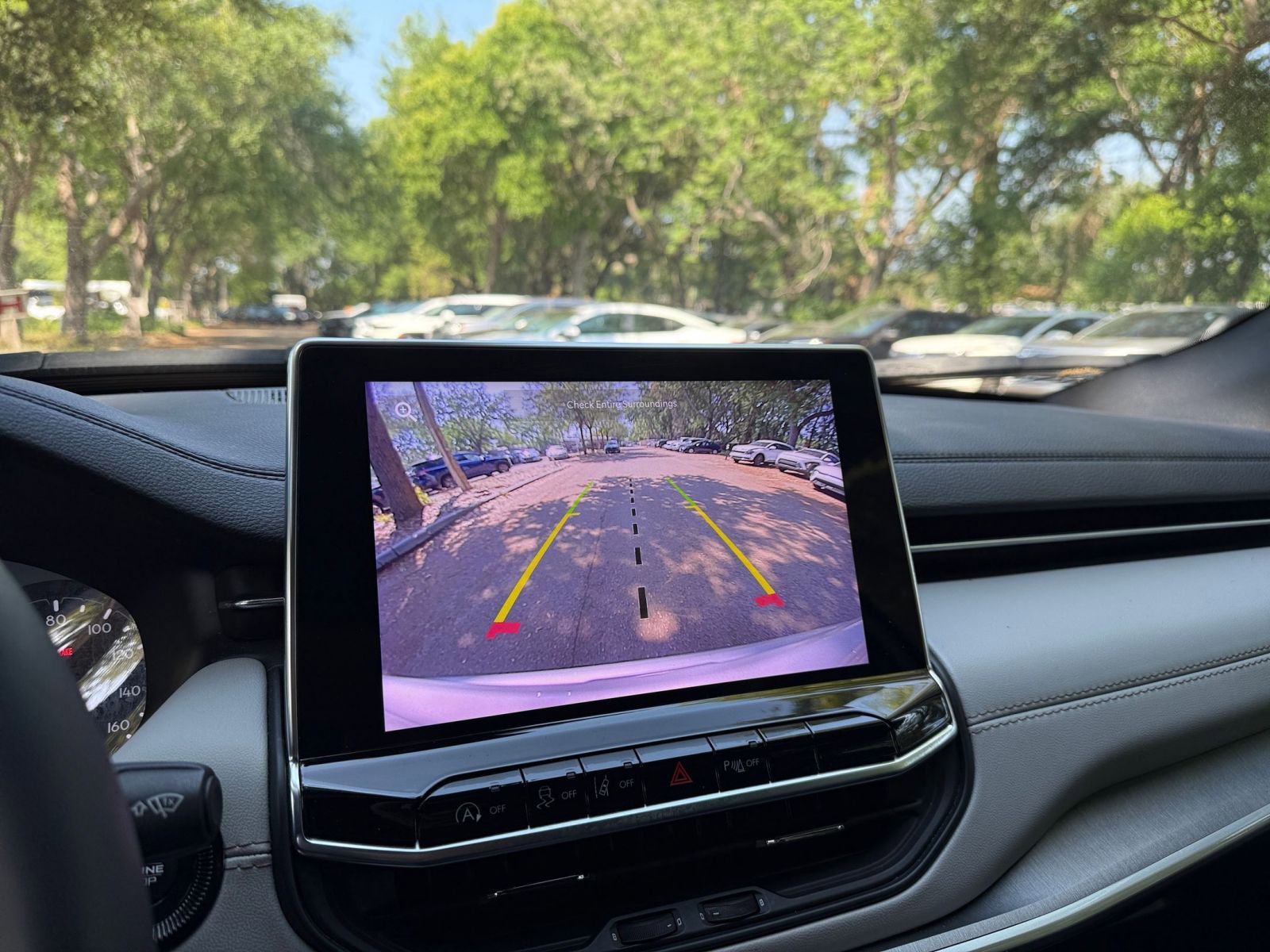 Thumbnail: 2025 Jeep Compass - 17