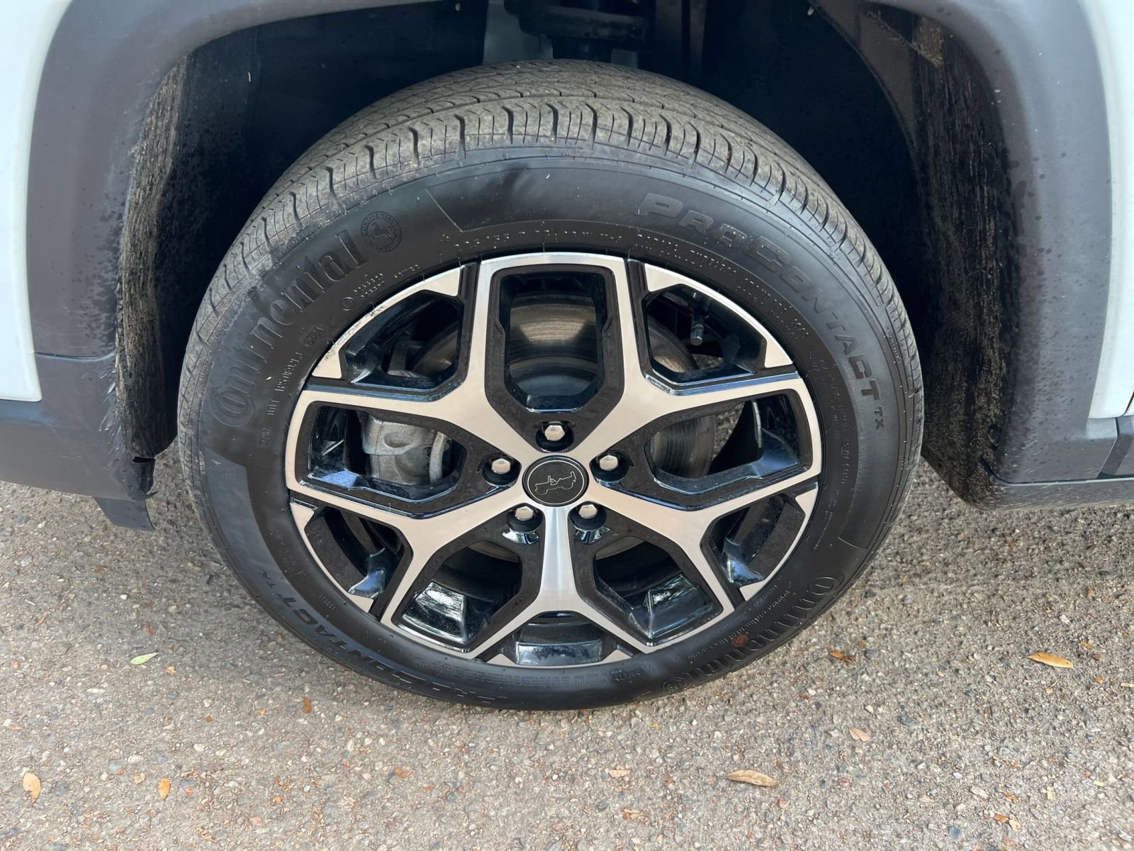 Thumbnail: 2025 Jeep Compass - 30