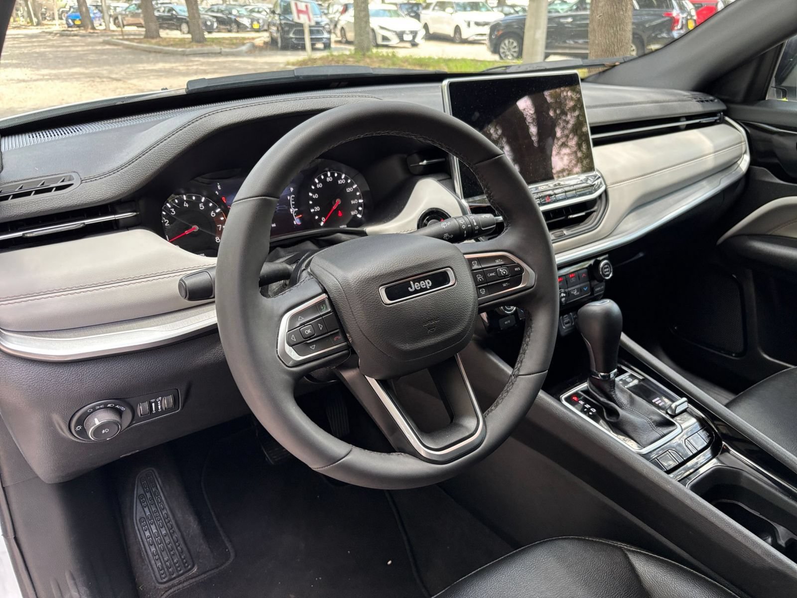 Thumbnail: 2025 Jeep Compass - 33