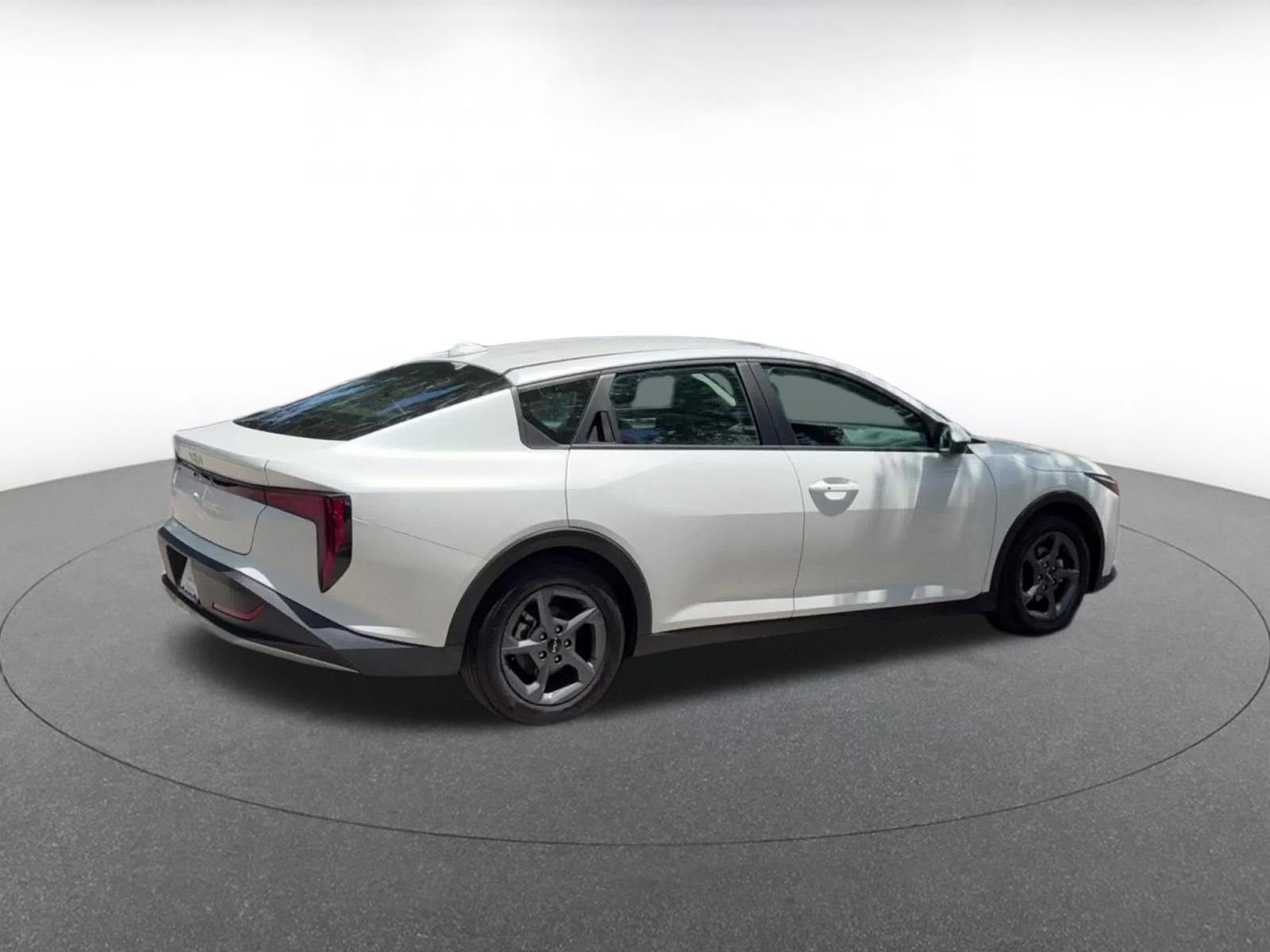 Thumbnail: 2025 Kia K4 - 14