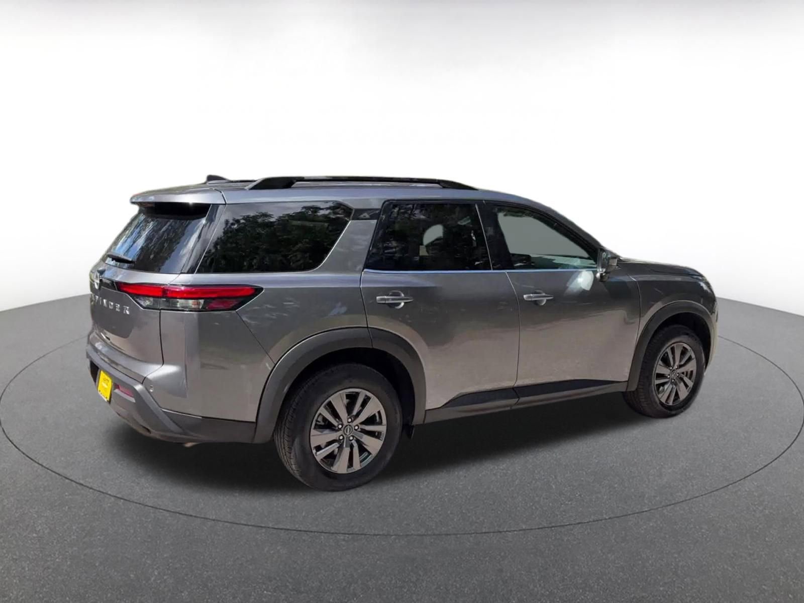 Thumbnail: 2025 Nissan Pathfinder - 15