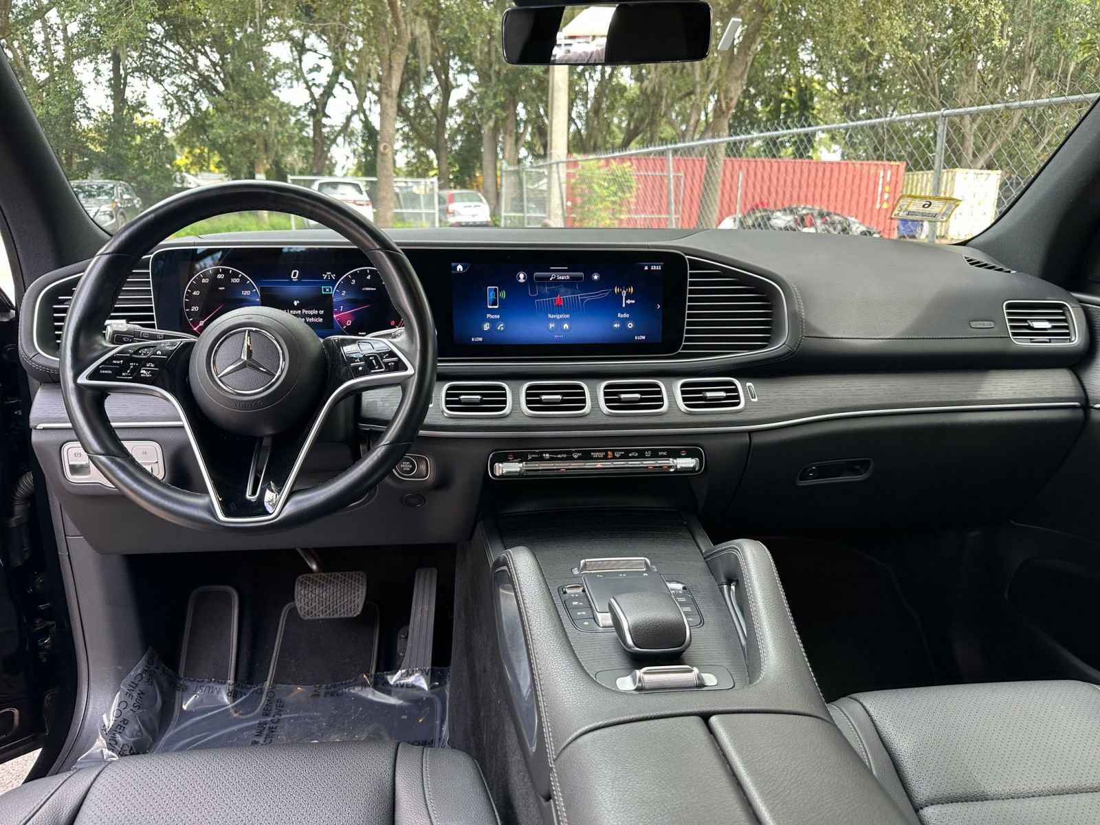 Thumbnail: 2024 Mercedes-Benz GLS - 27