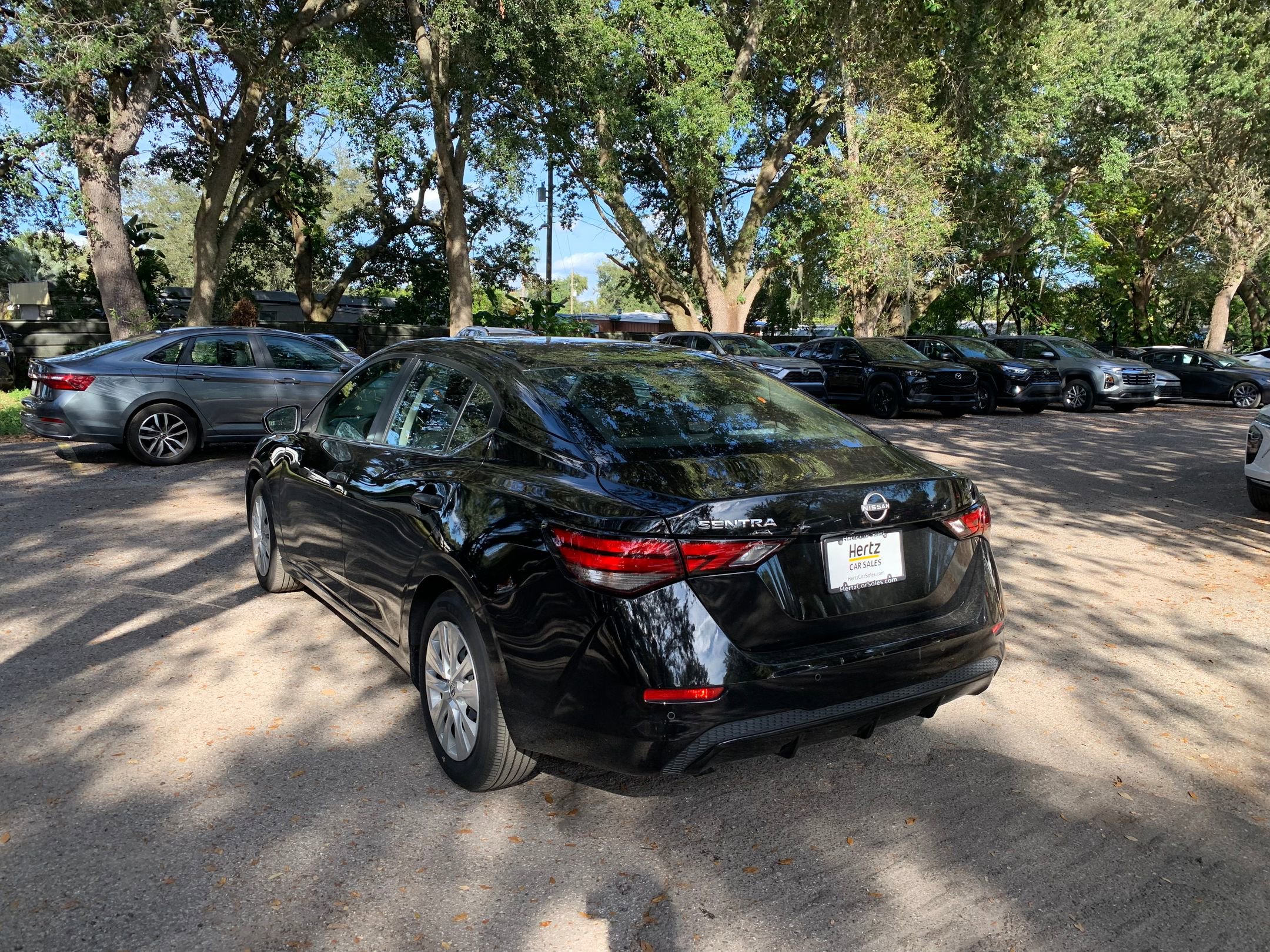 Thumbnail: 2025 Nissan Sentra - 16