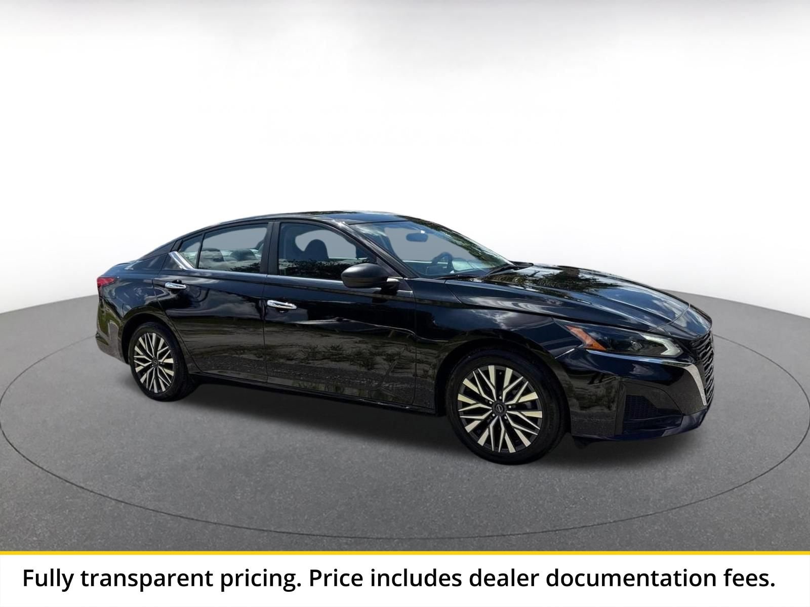 Thumbnail: 2025 Nissan Altima - 1