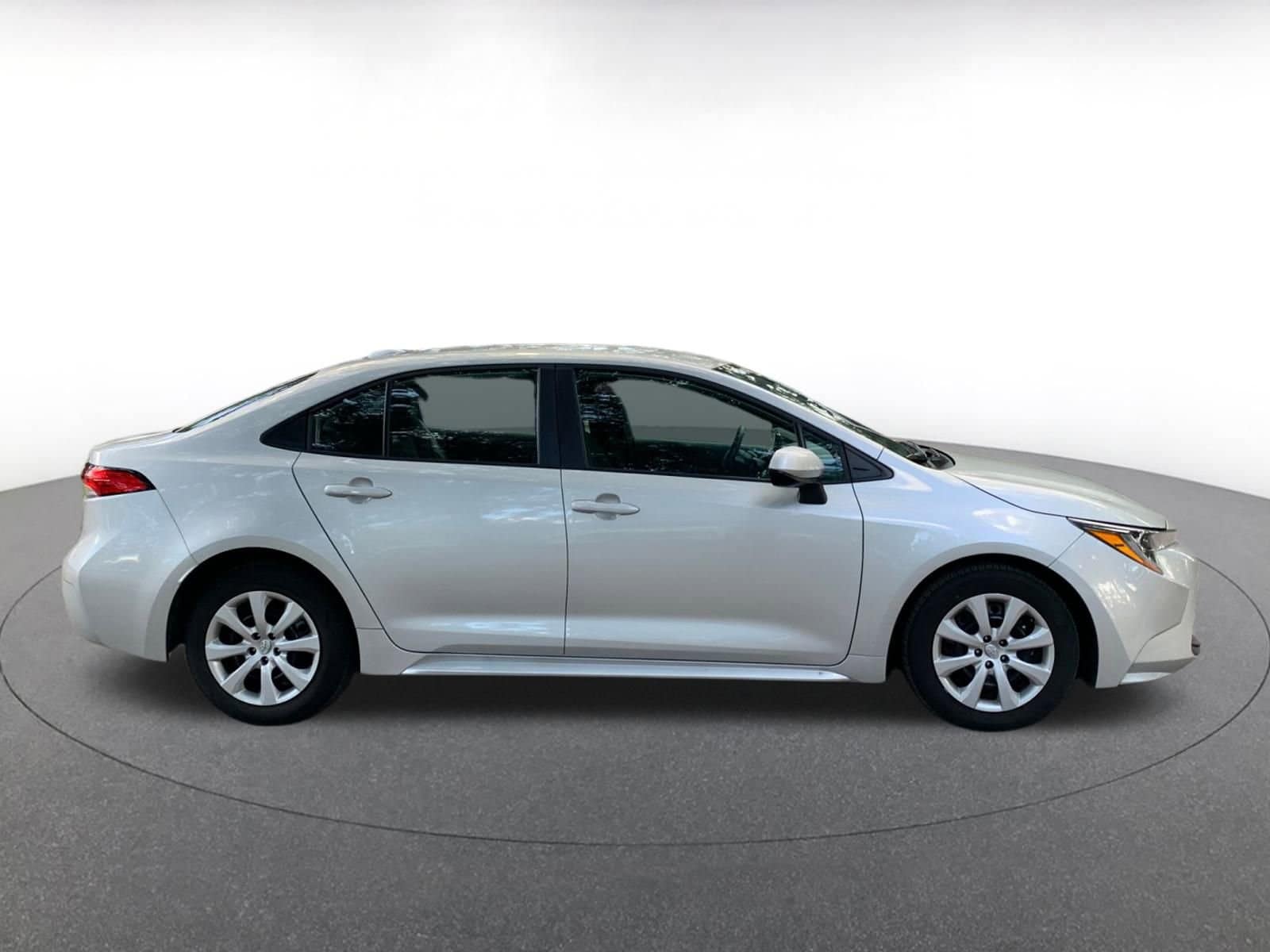 Thumbnail: 2024 Toyota Corolla - 8