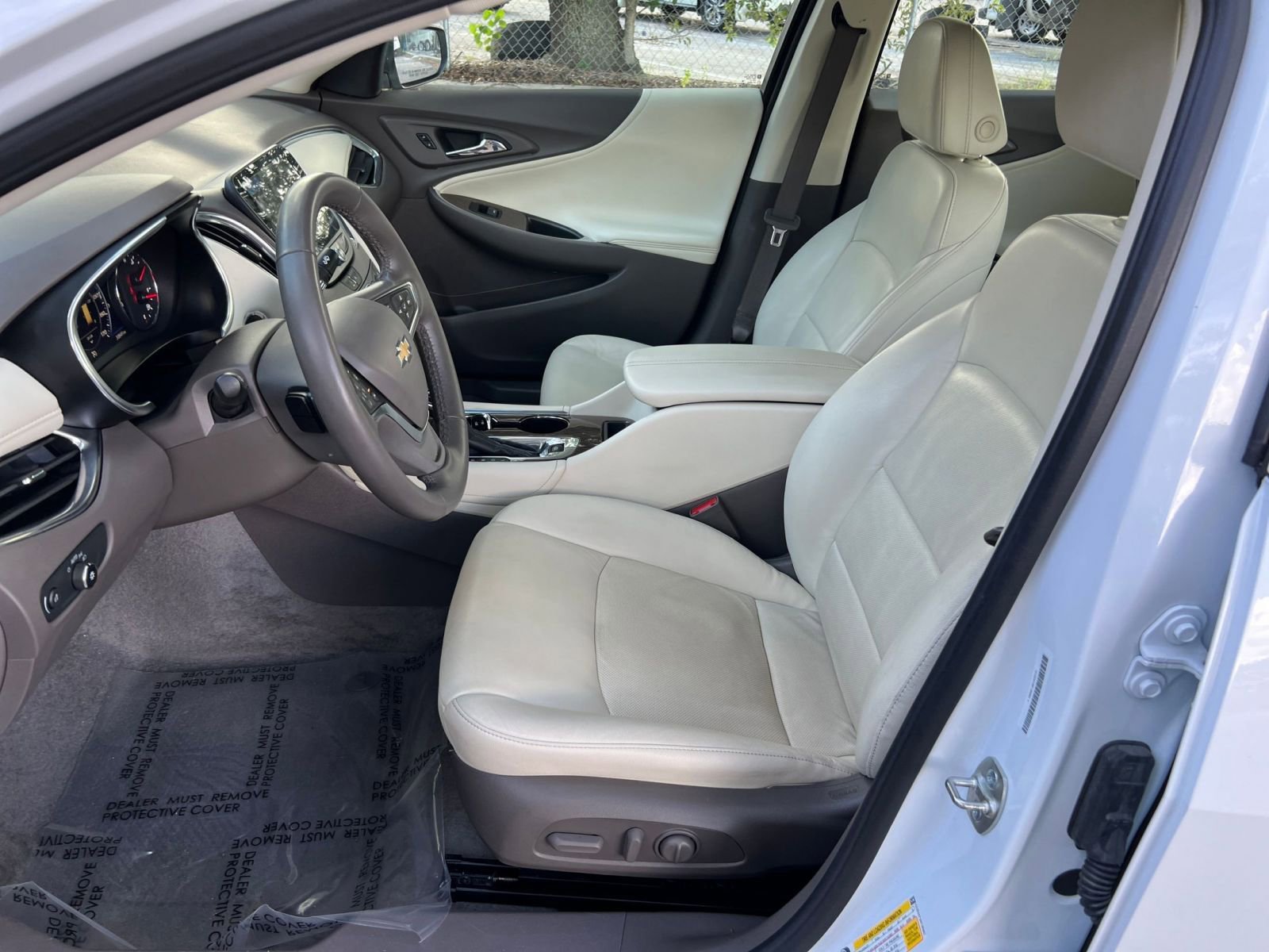 Thumbnail: 2024 Chevrolet Malibu - 30