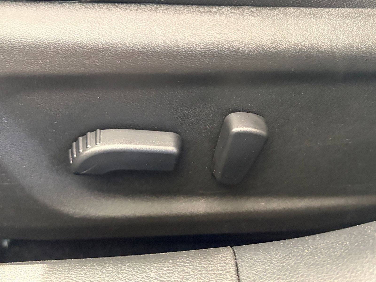 Thumbnail: 2025 Nissan Altima - 21