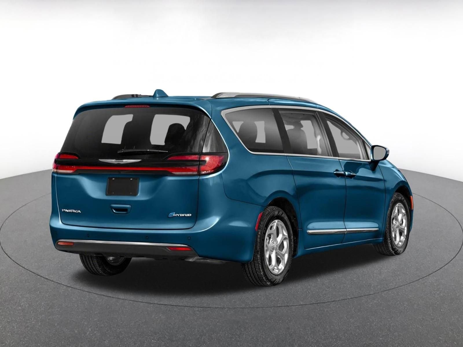 Thumbnail: 2023 Chrysler Pacifica - 2