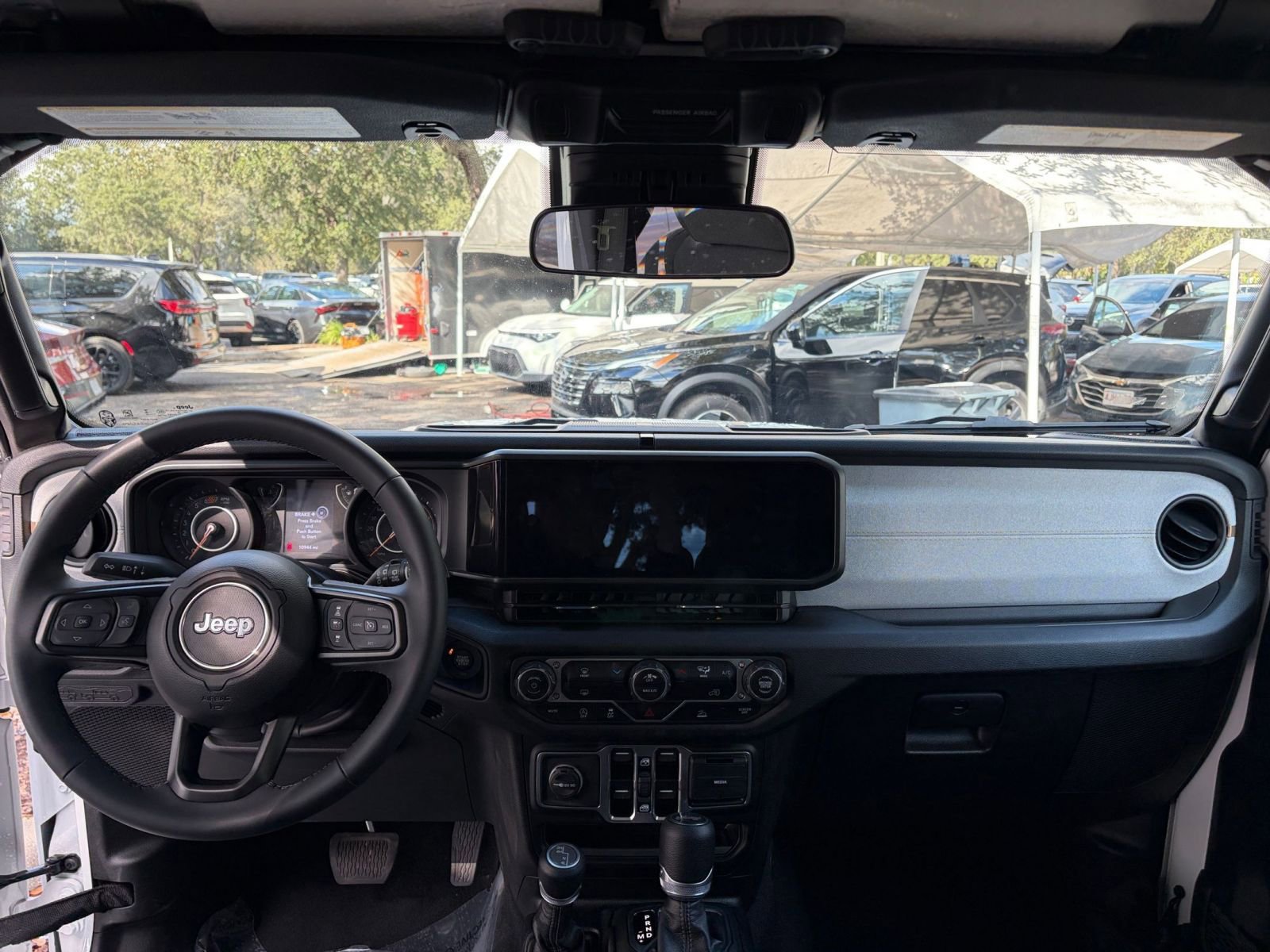 Thumbnail: 2025 Jeep Wrangler - 27