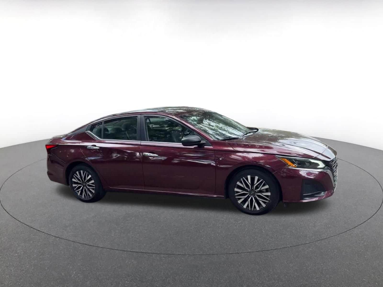 Thumbnail: 2024 Nissan Altima - 2