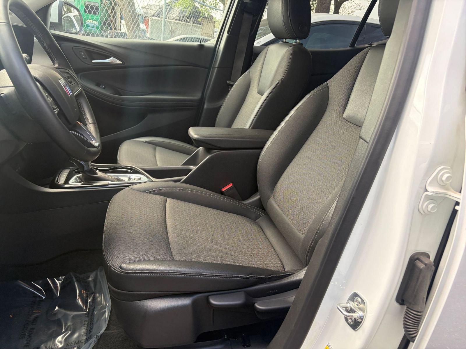 Thumbnail: 2025 Buick Encore GX - 24