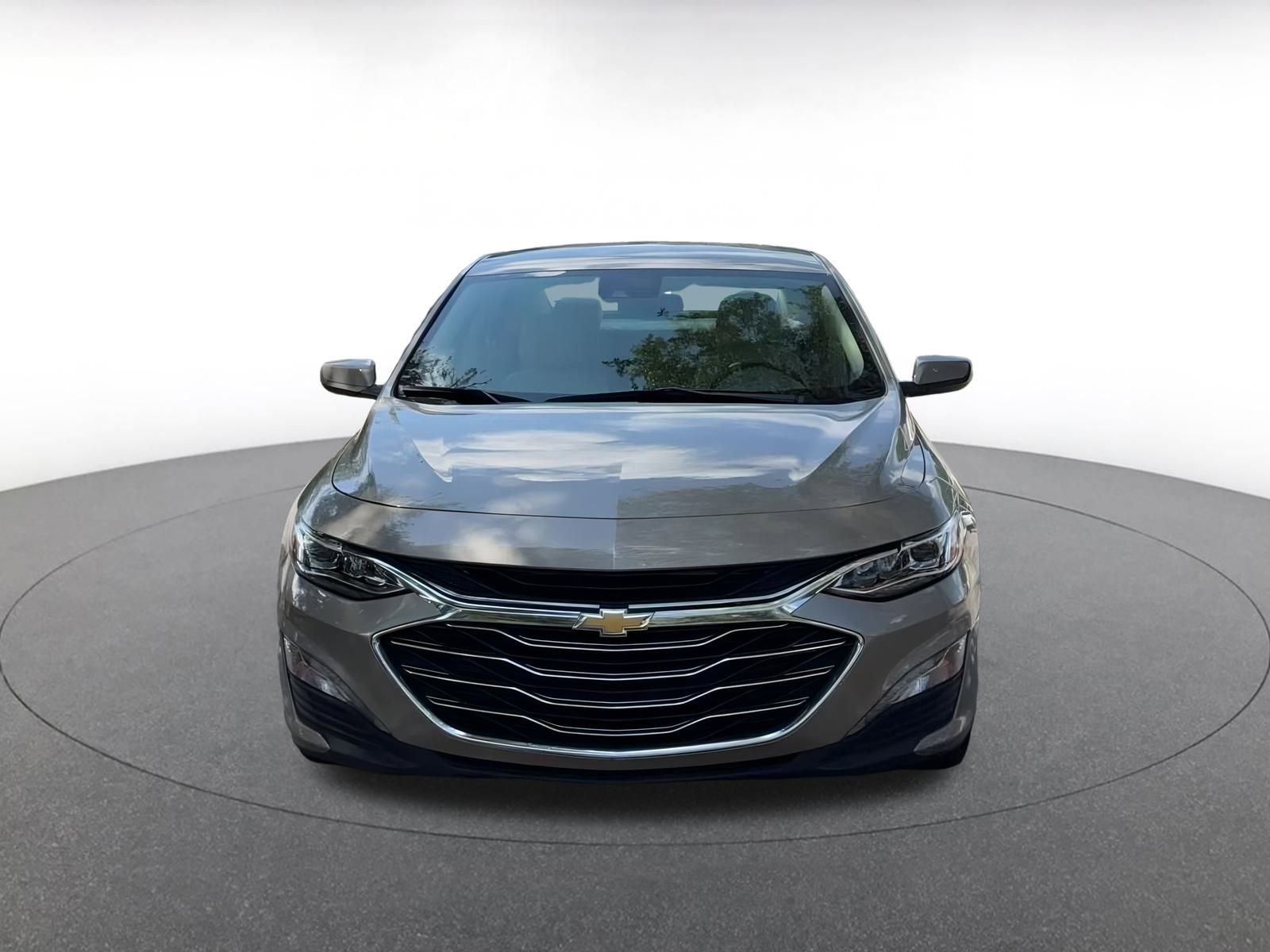 Thumbnail: 2024 Chevrolet Malibu - 4