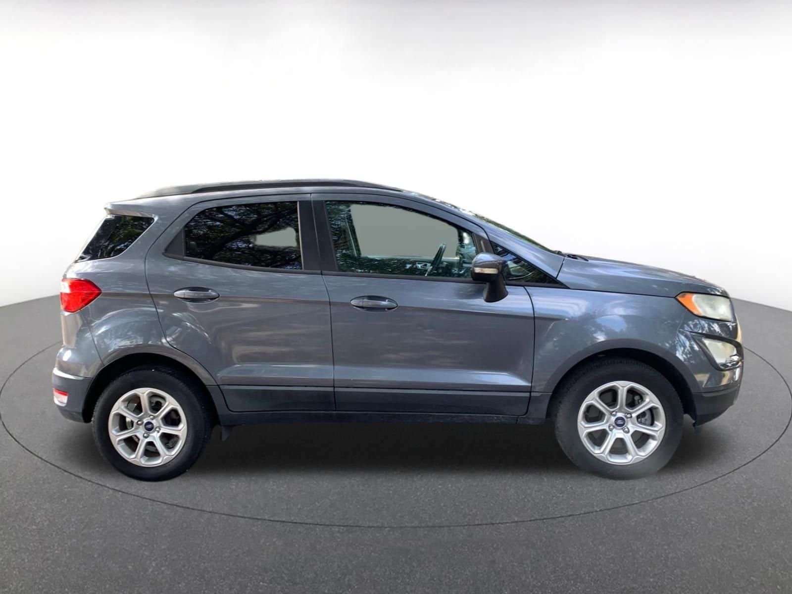 Thumbnail: 2018 Ford EcoSport - 8