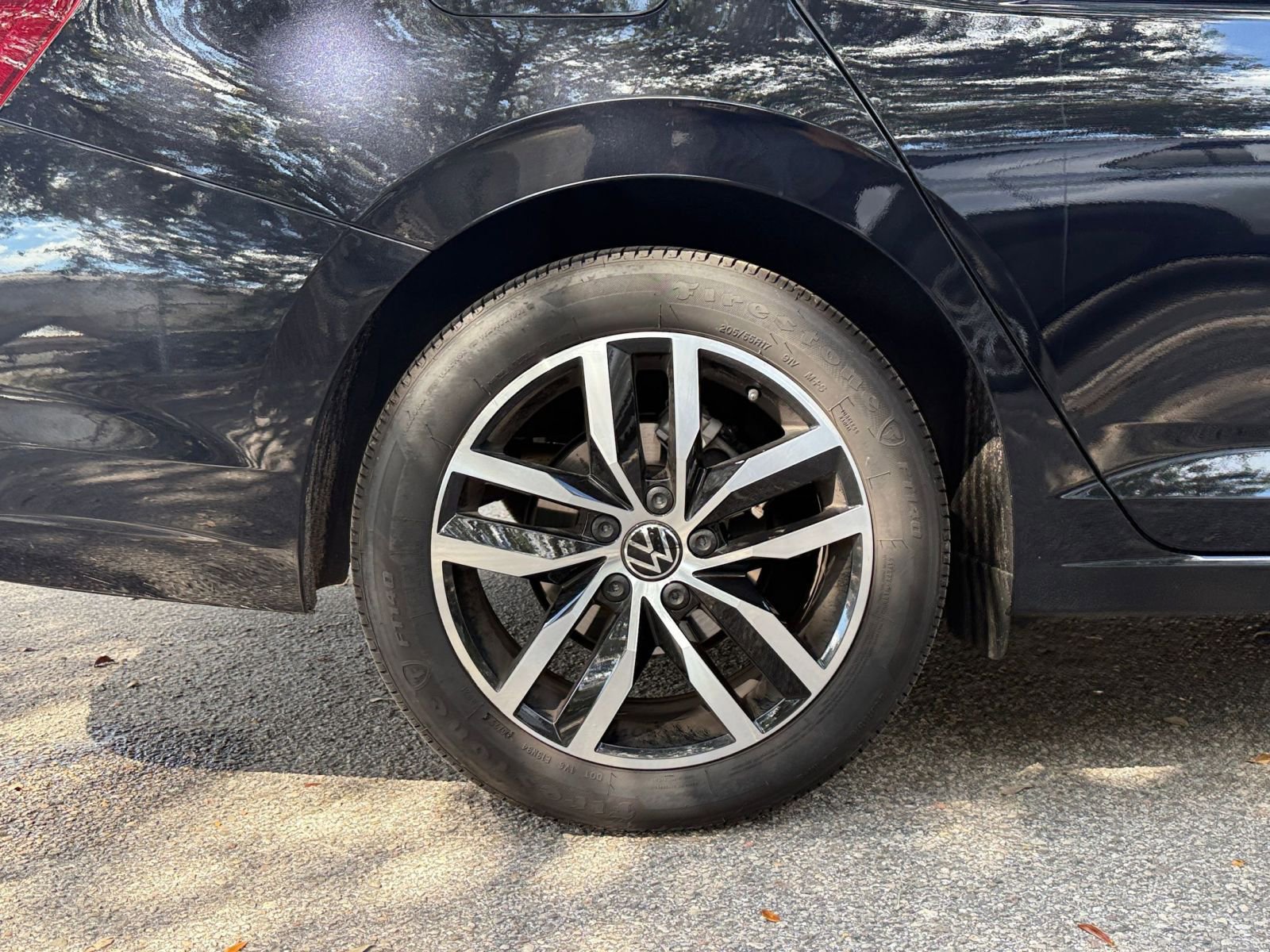 Thumbnail: 2025 Volkswagen Jetta - 23