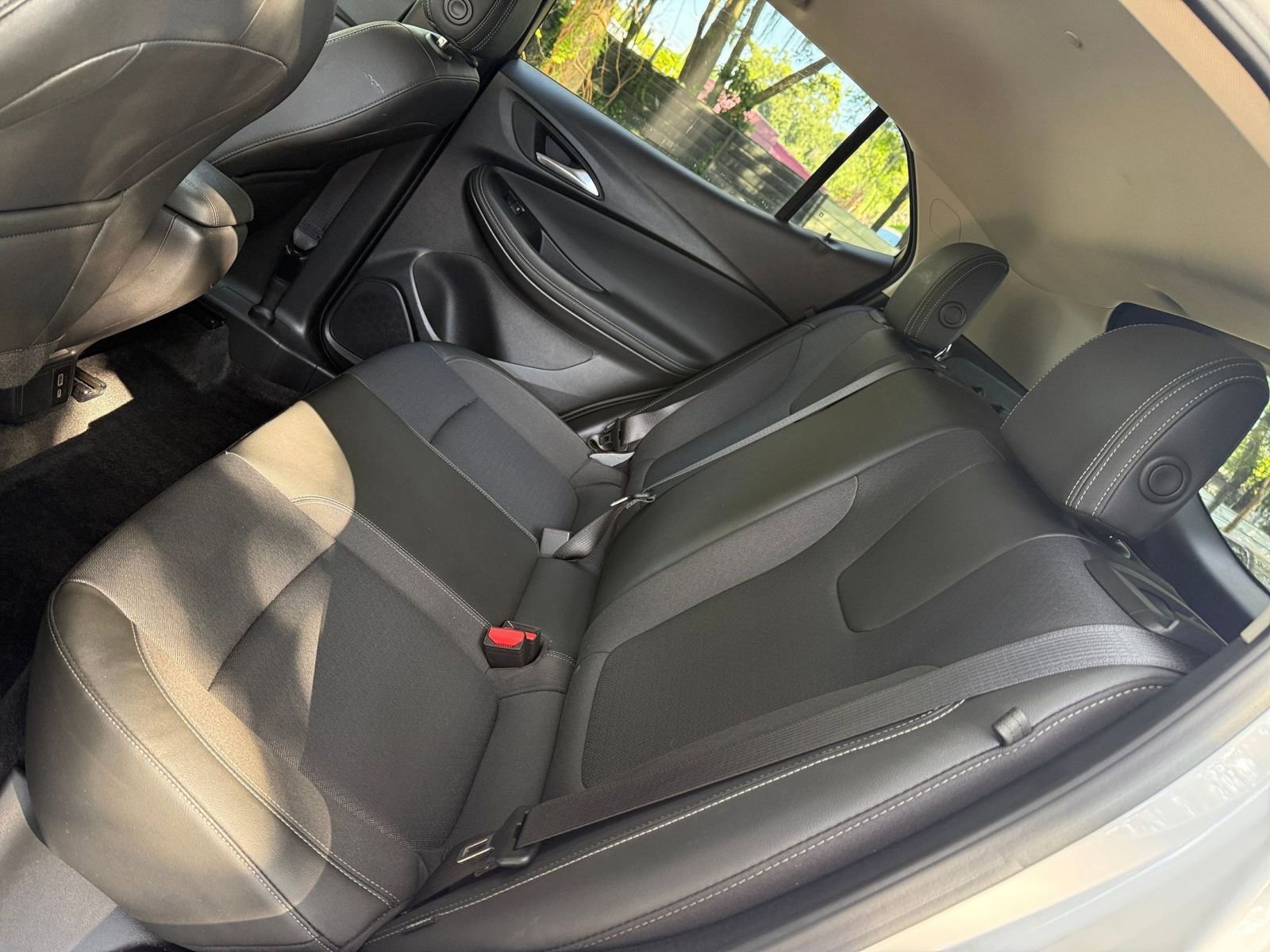 Thumbnail: 2025 Buick Encore GX - 31