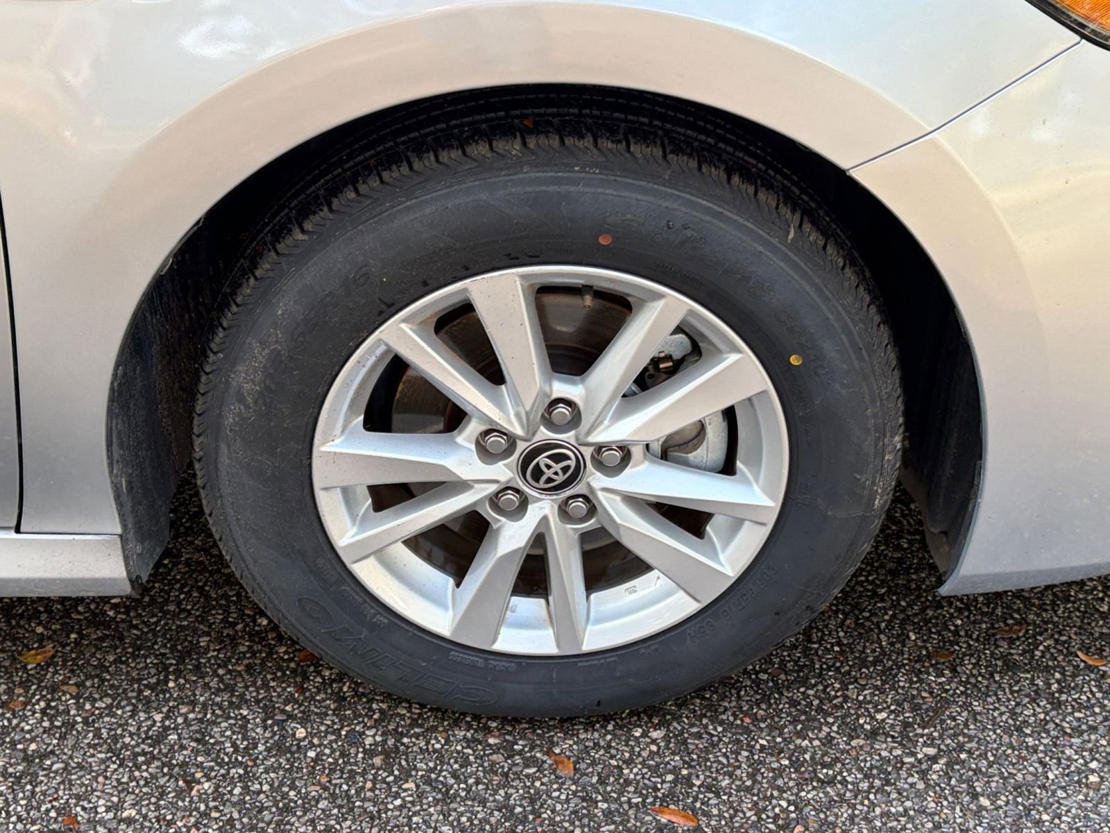 Thumbnail: 2025 Toyota Camry - 23