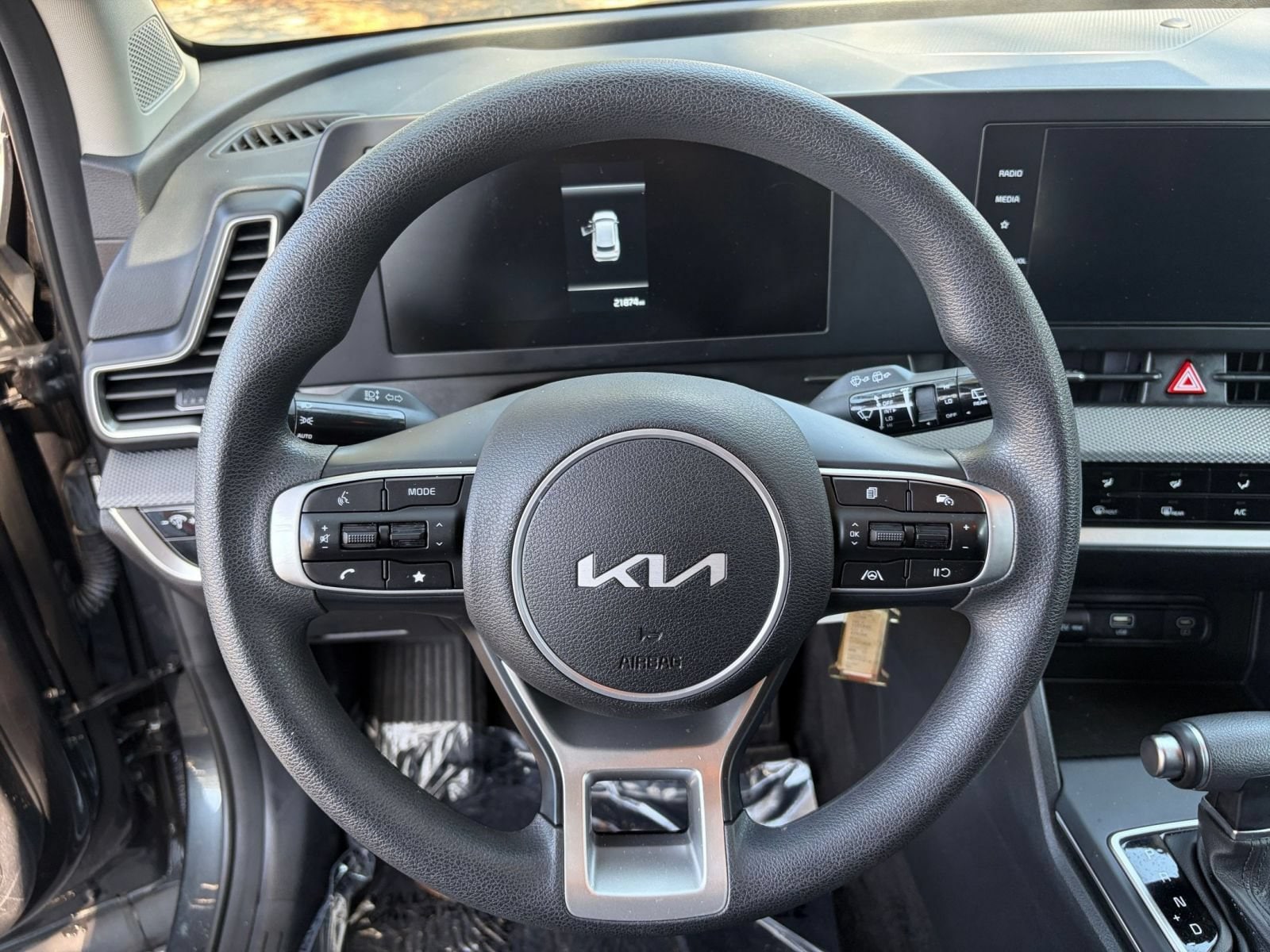 Thumbnail: 2025 Kia Sportage - 25