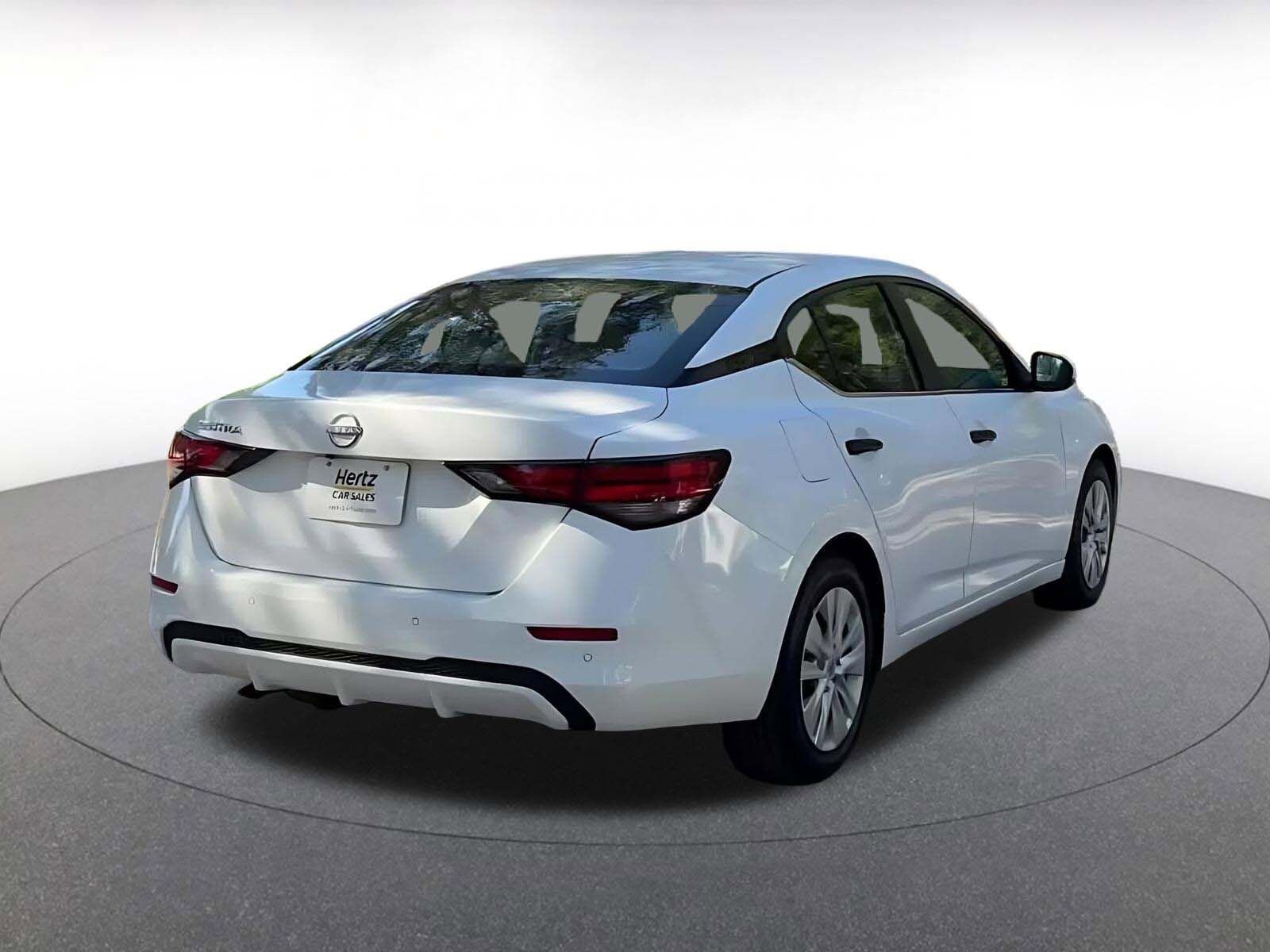 Thumbnail: 2025 Nissan Sentra - 15