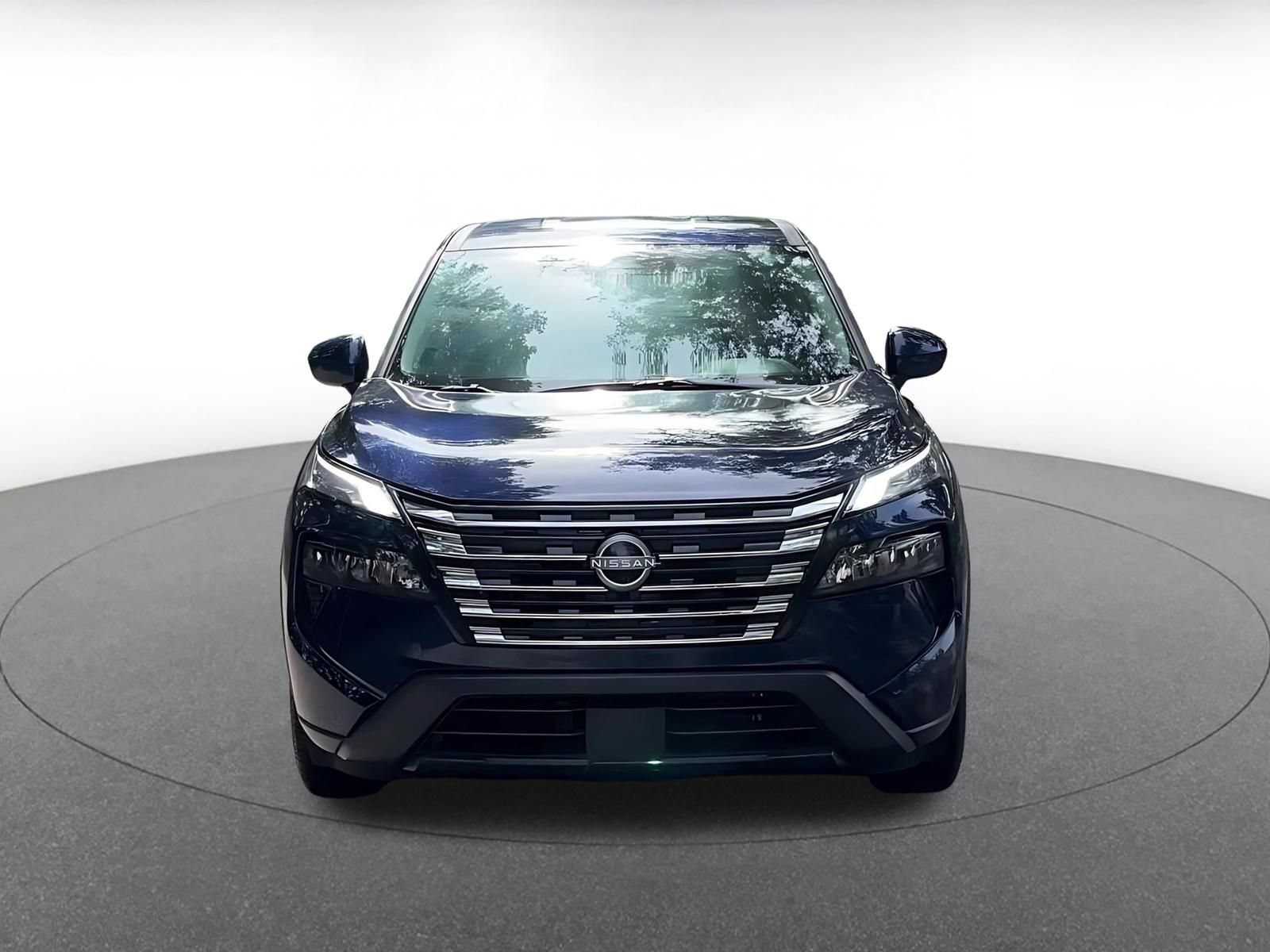 Thumbnail: 2025 Nissan Rogue - 4