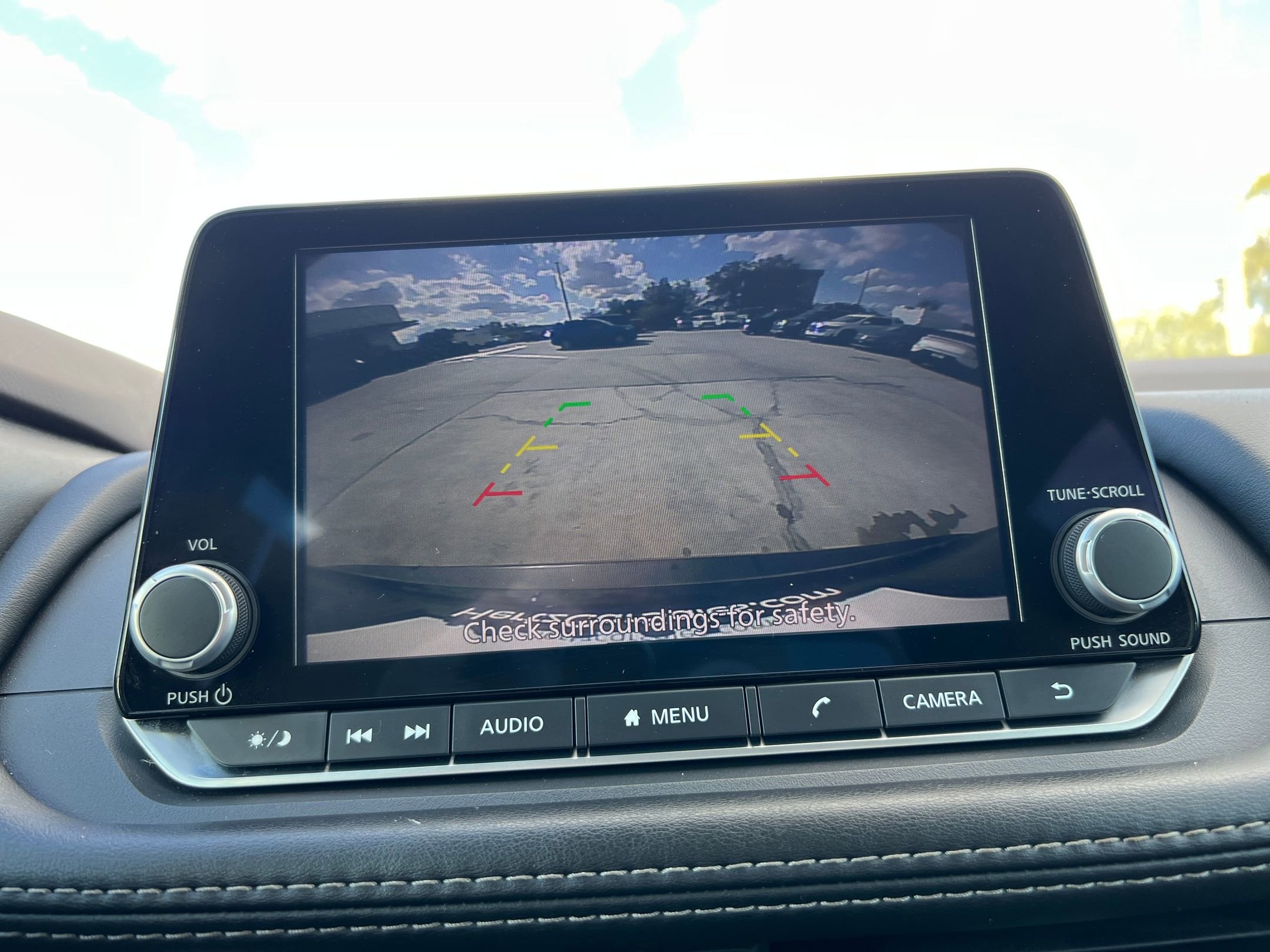 Thumbnail: 2023 Nissan Rogue - 21